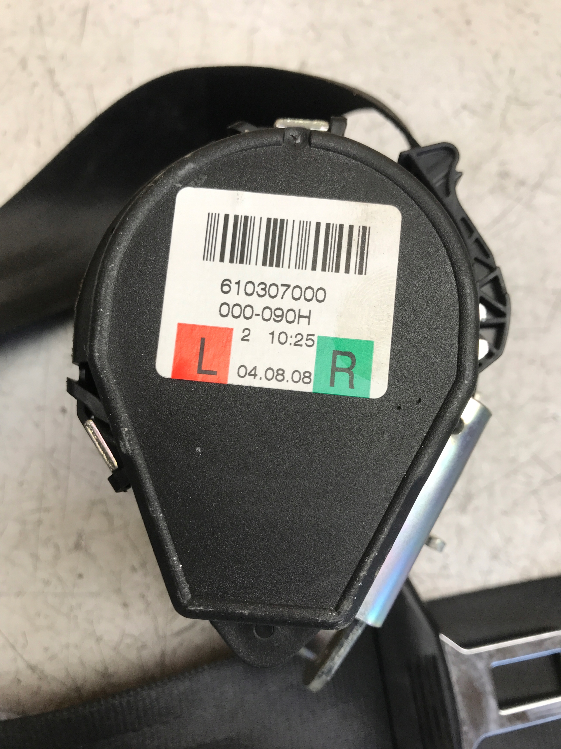 Gurten Sicherheits heck AUDI A4 B8 8K0857805K