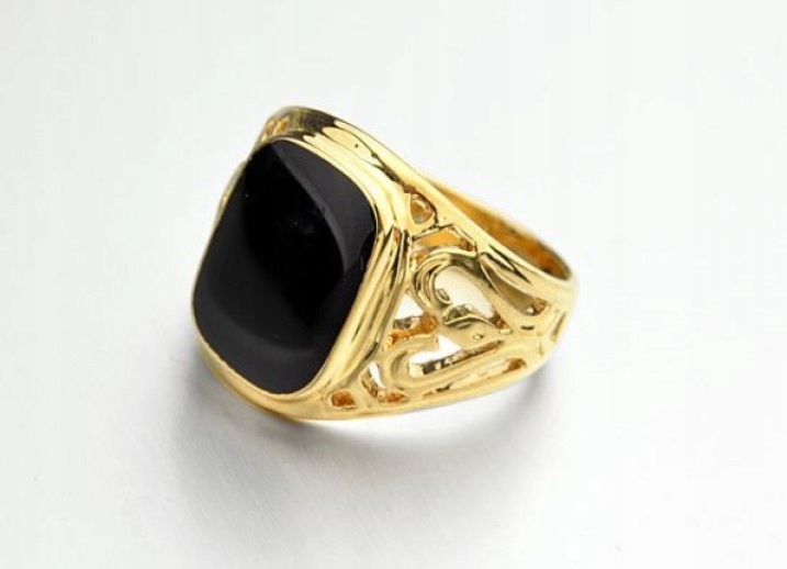 SYGNET PIERŚCIEŃ KOLOR ZŁOTY BARDZO EFEKTOWNY PREZENT obwód palca 64mm