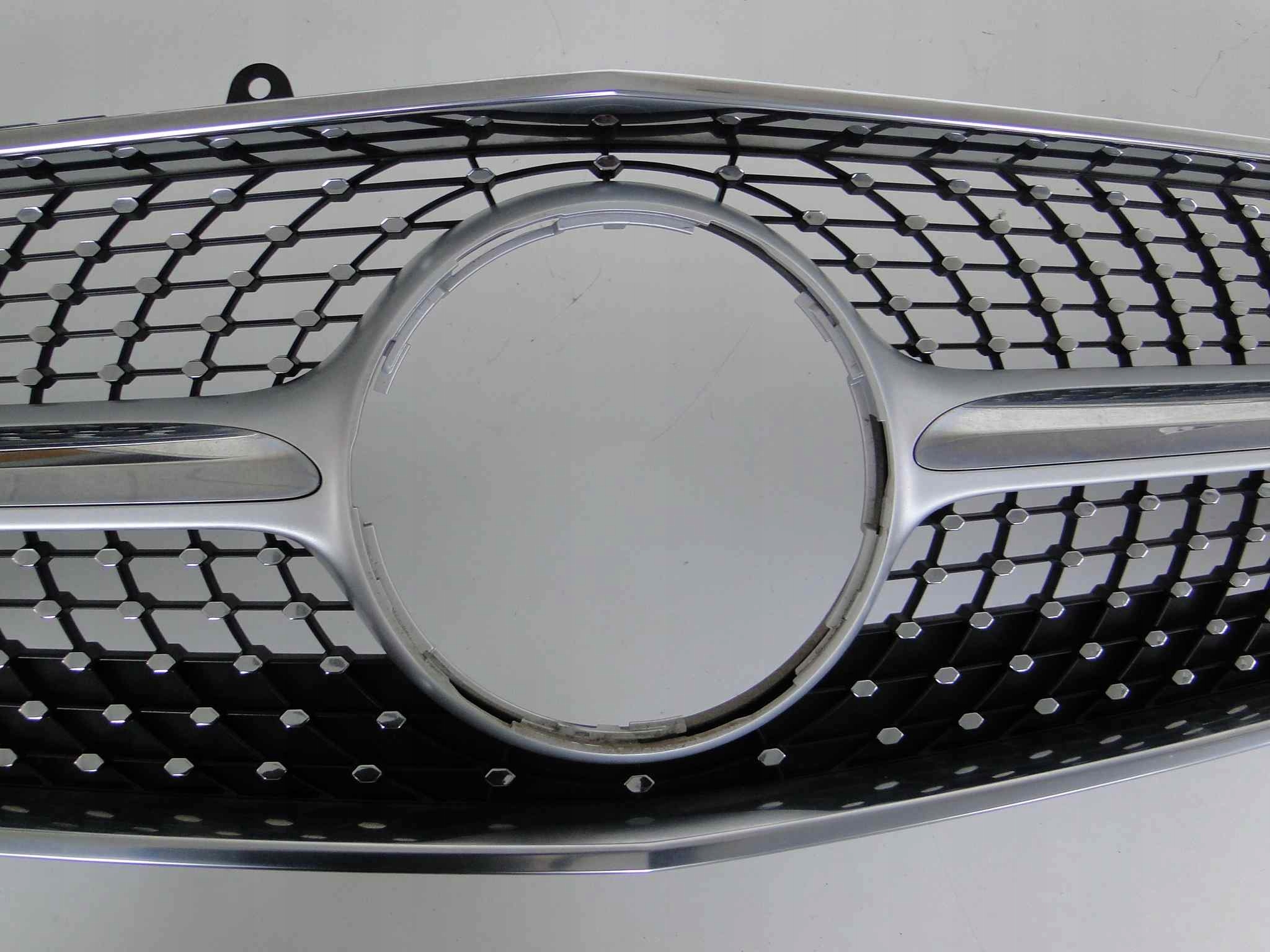 MERCEDES CLS 218 LIFT GRILL ATRAPA DIAMENT AMG PAK Typ samochodu Samochody osobowe