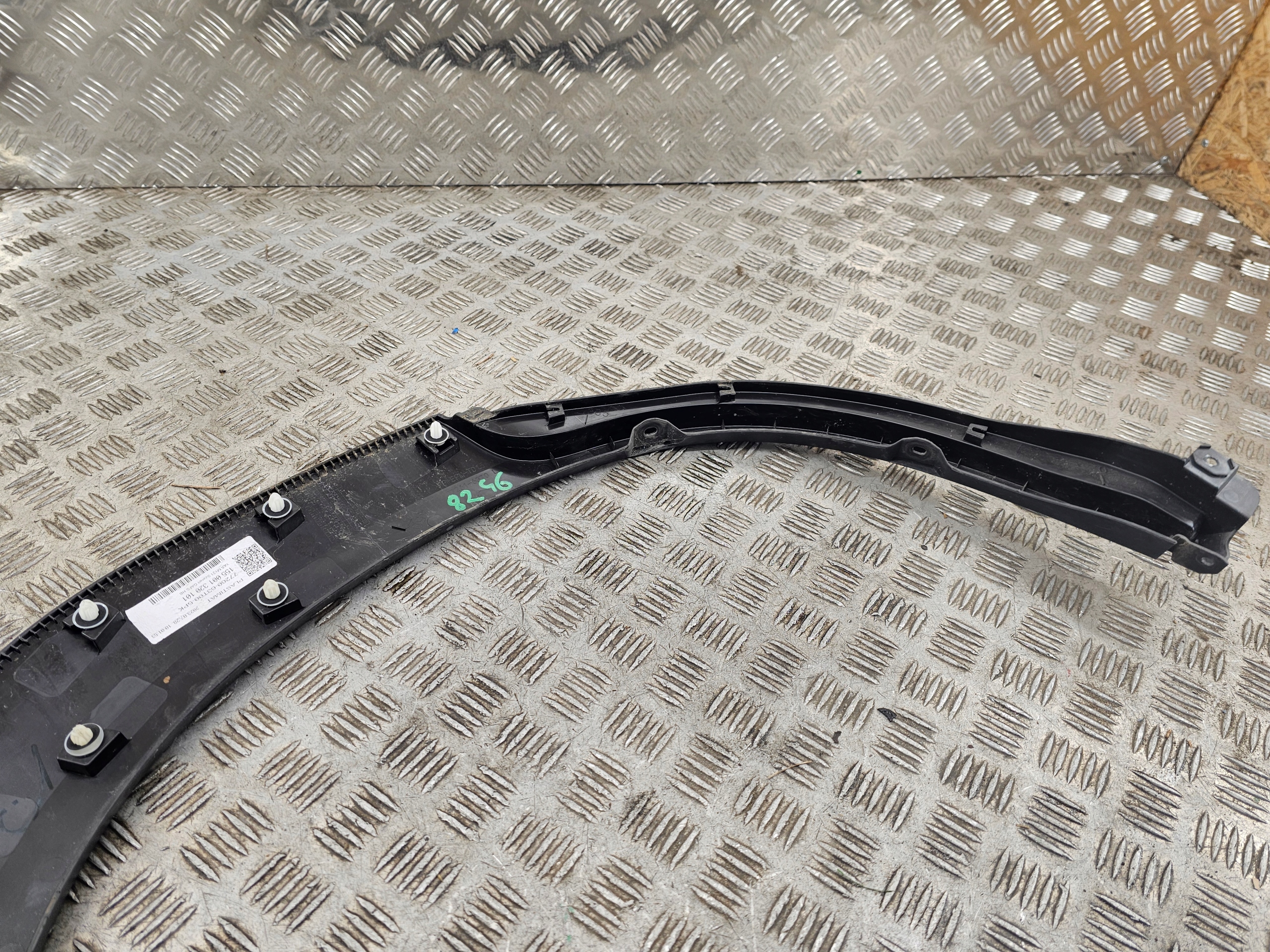 SUZUKI S-CROSS couverture aile gauche arrière 77261-63T0