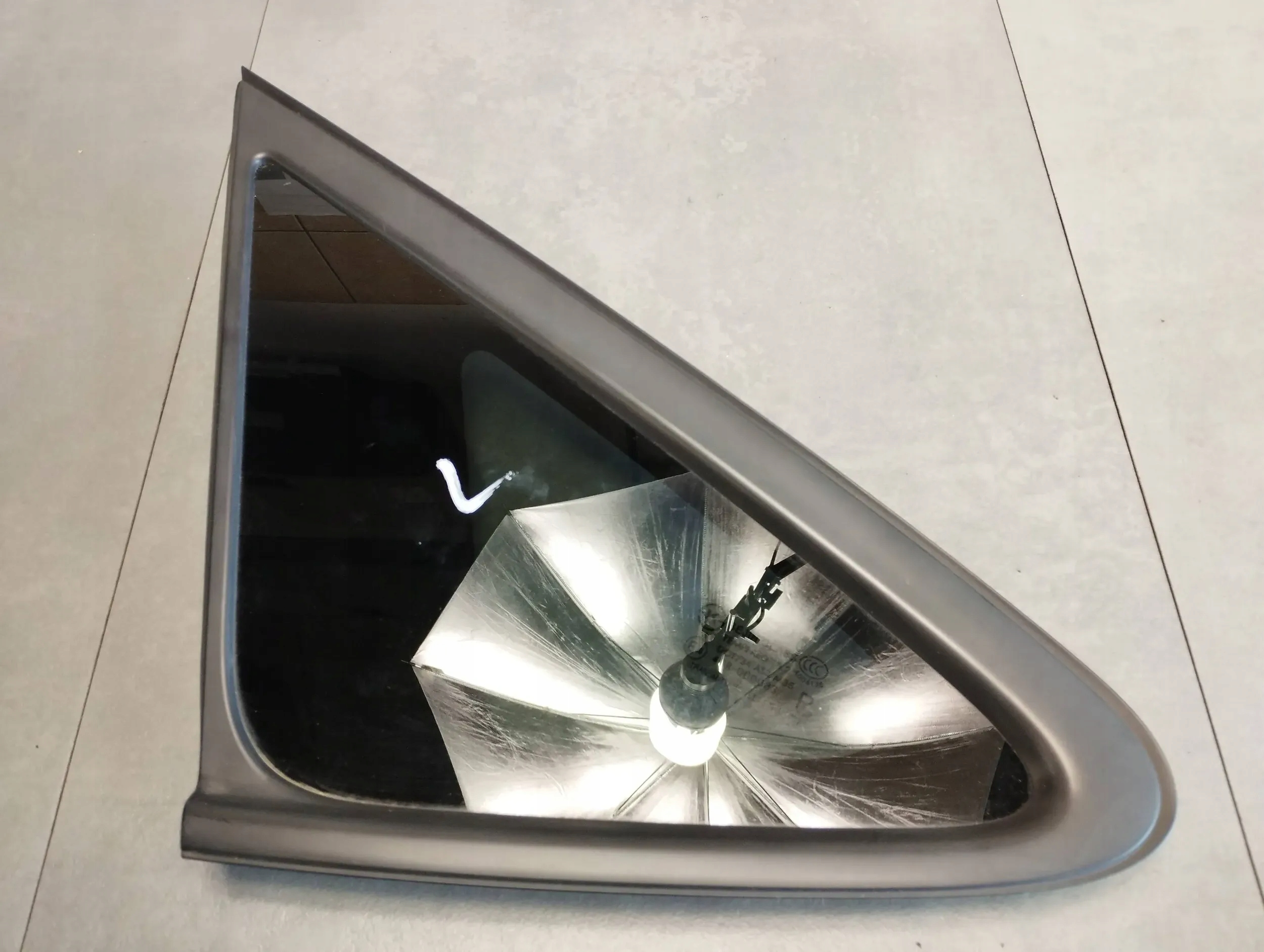 Hyundai ix35 2013 FENSTER KAROSERII links heck