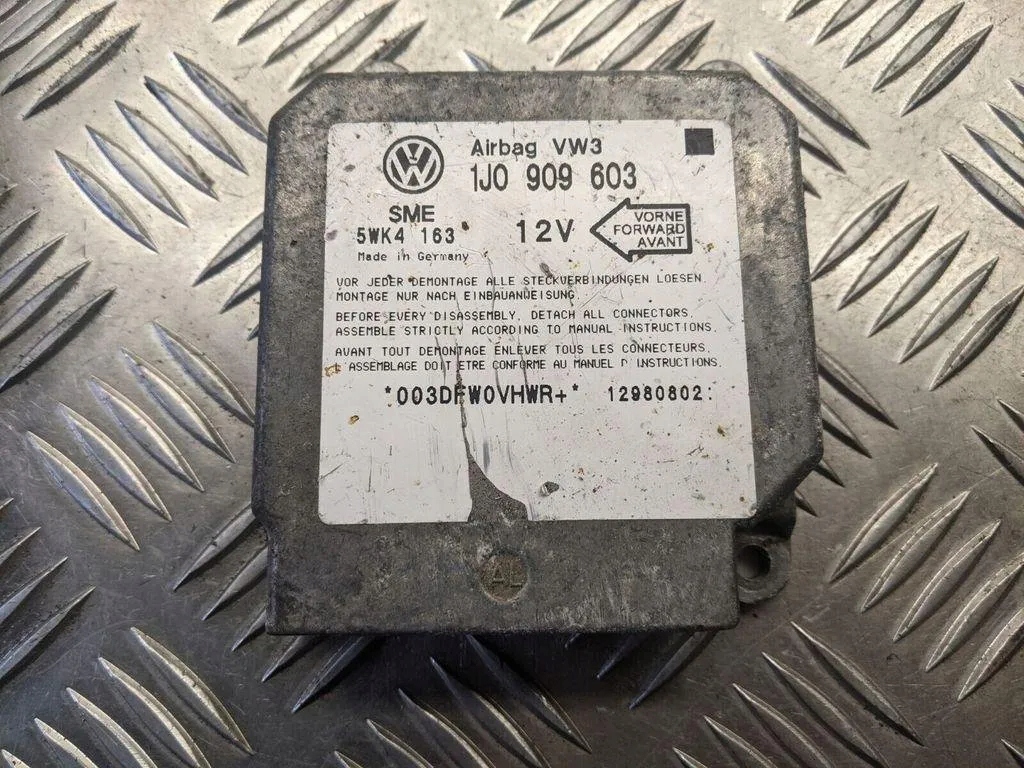 Блок airbag vw T4 1J0909603