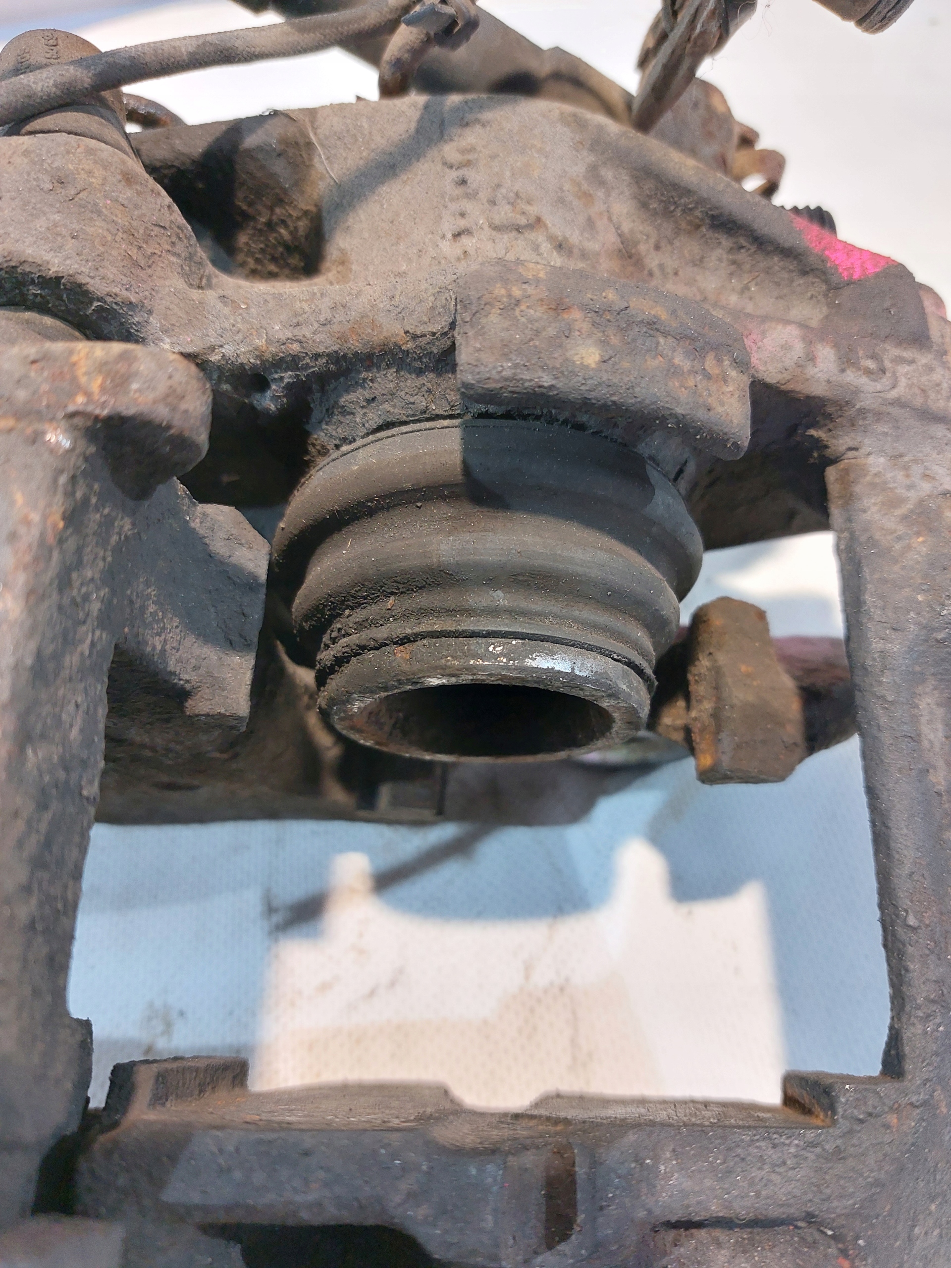 caliper brake right front AUDI A8 D2 4.2
