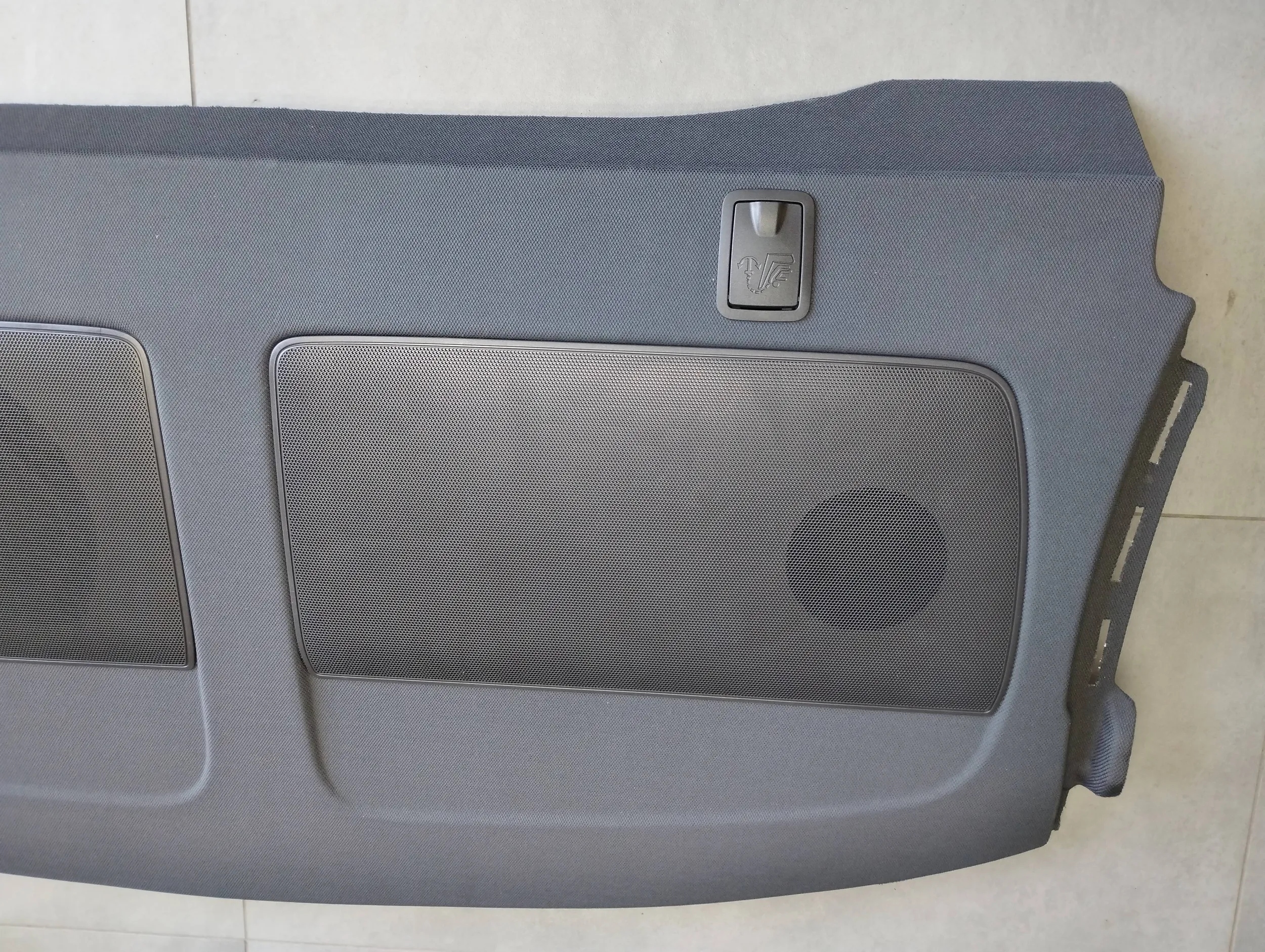 AUDI A6 C7 plato rear part boot 4G5863411T