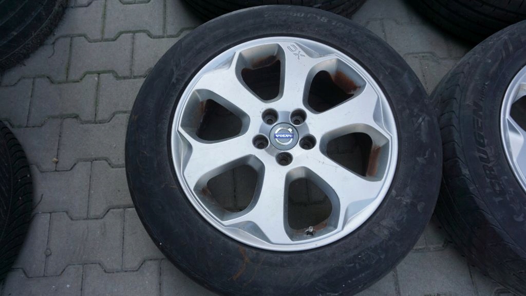 VOLVO XC60 XC70 XC90 XC40 - summer wheels discs tyres 18