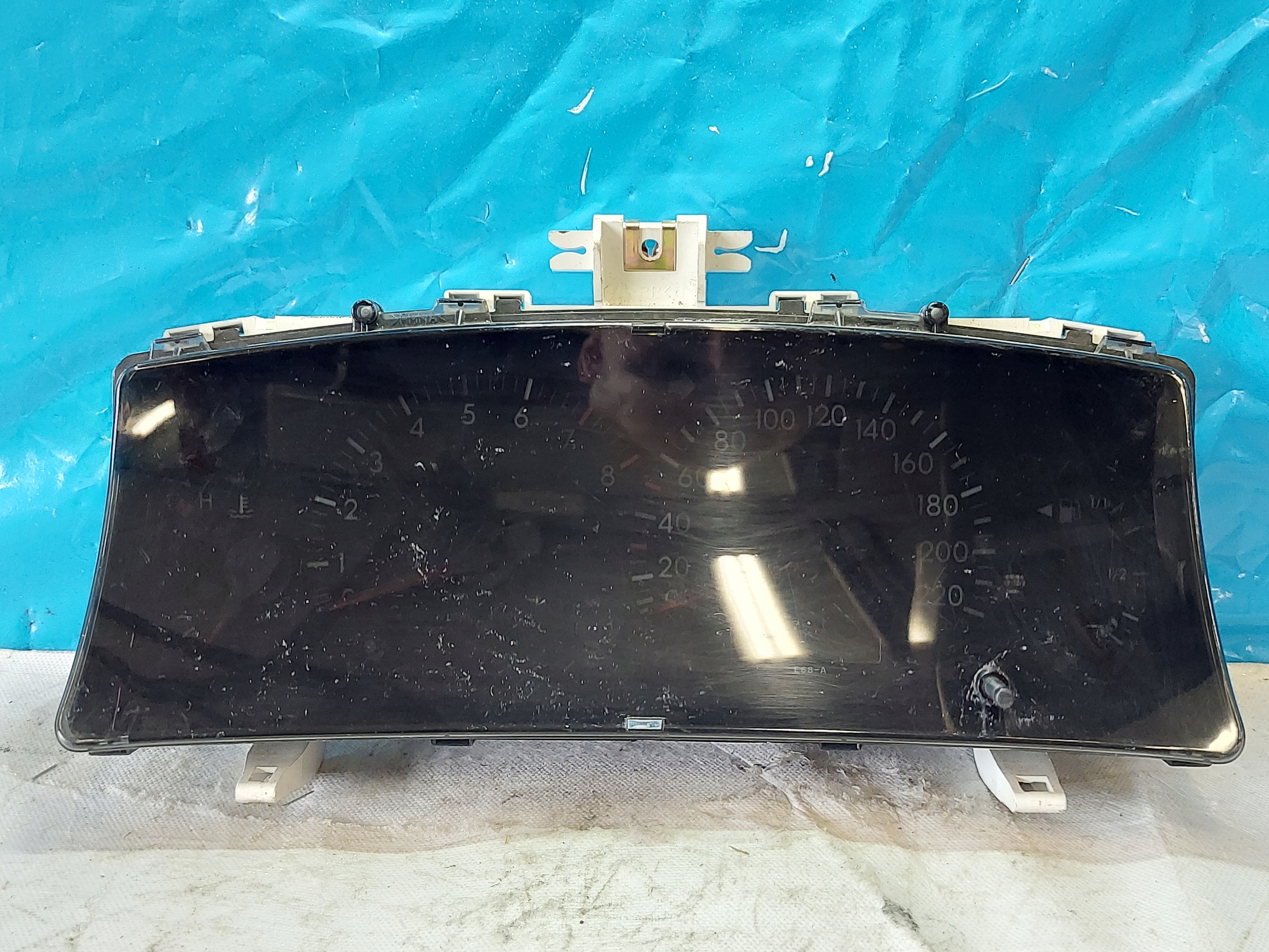 dials clock COROLLA E12 1.4 16V 838001H300