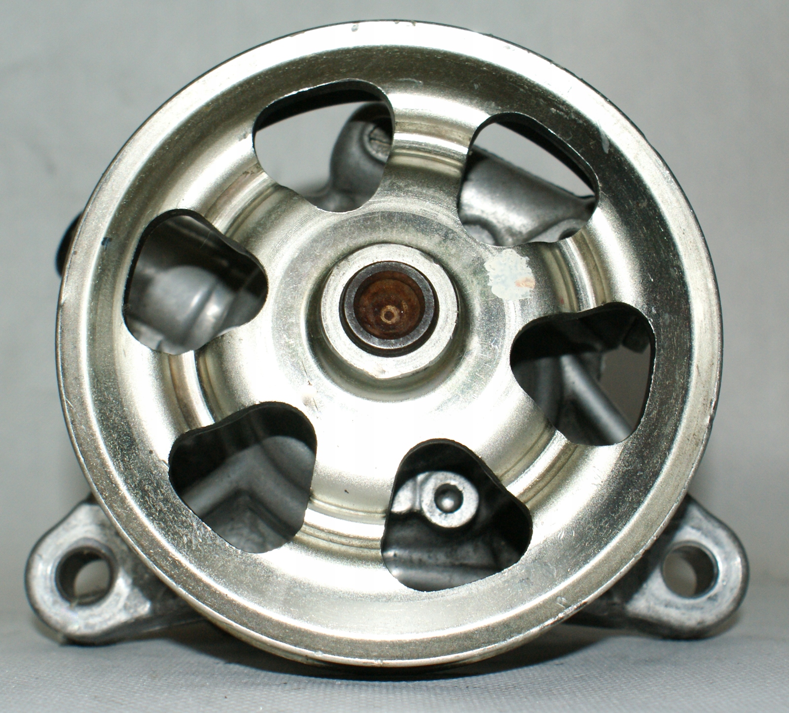 56110RBAE01 - НАСОС ГІДРОПІДСИЛЮВАЧА КЕРМА HONDA ACCORD VII 2.0 2.4