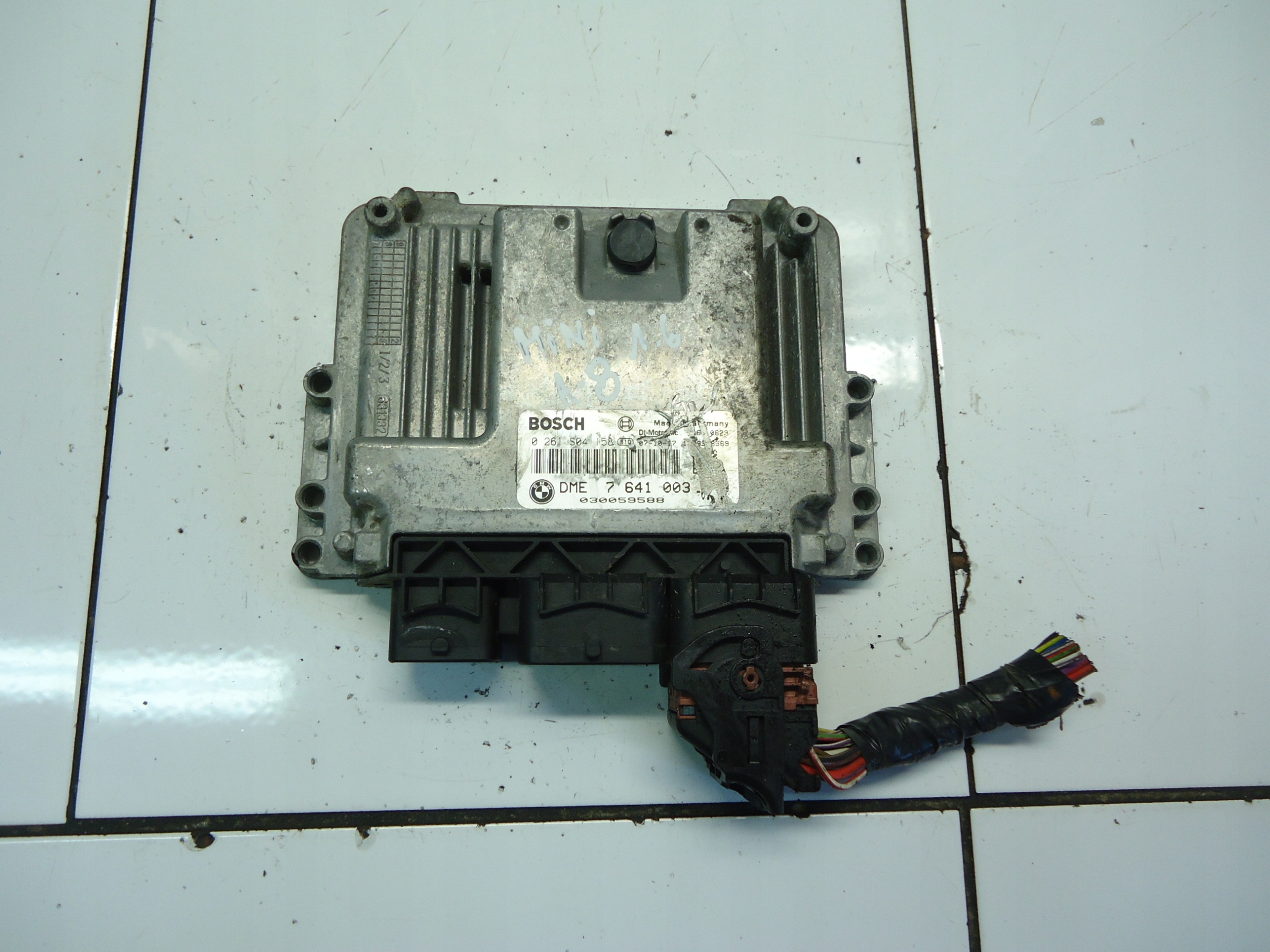 PEUGEOT 1.6THP 1.6 THP computer control unit 7641003 0261S04158