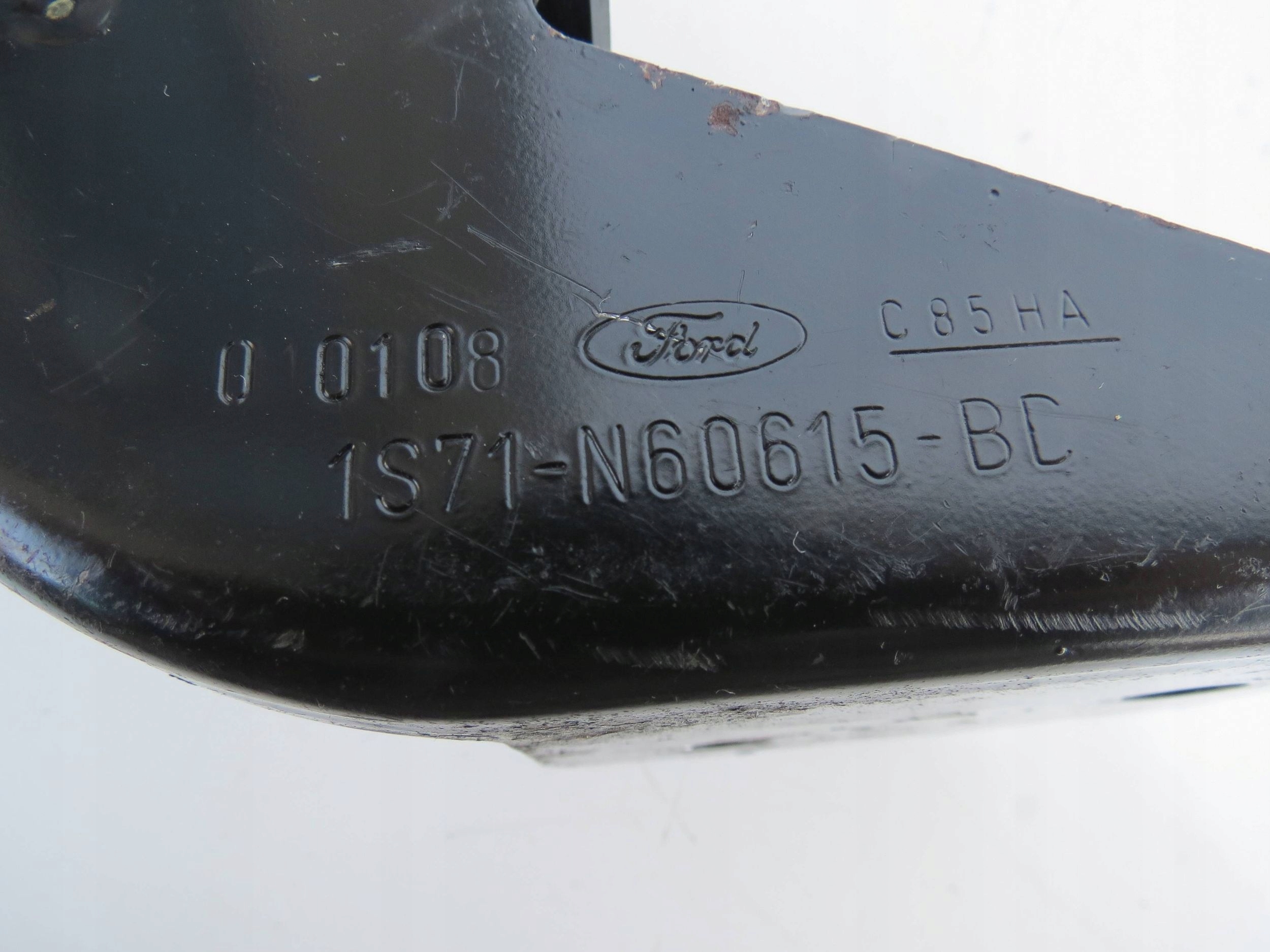 bracket holder KANAPY VOLVO S90 2.0 V90 1S71N60615BC