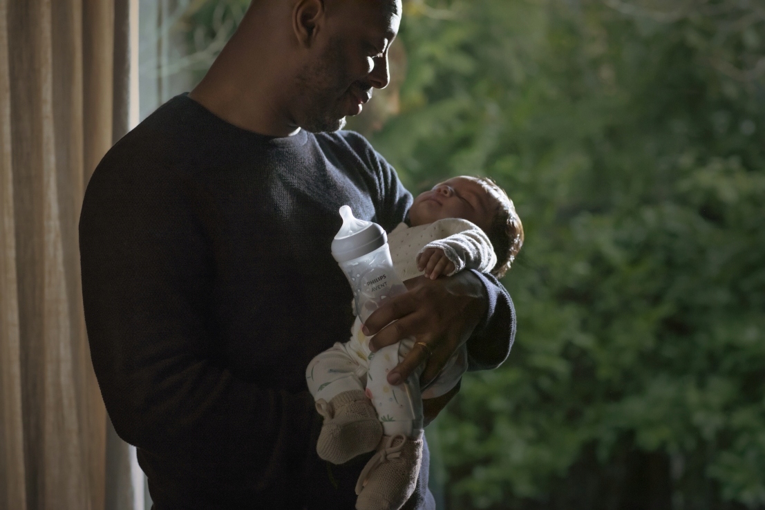 Philips Avent Butelka Natural Response responsywna 260ml 1m+ SCY903/01 Marka Philips Avent