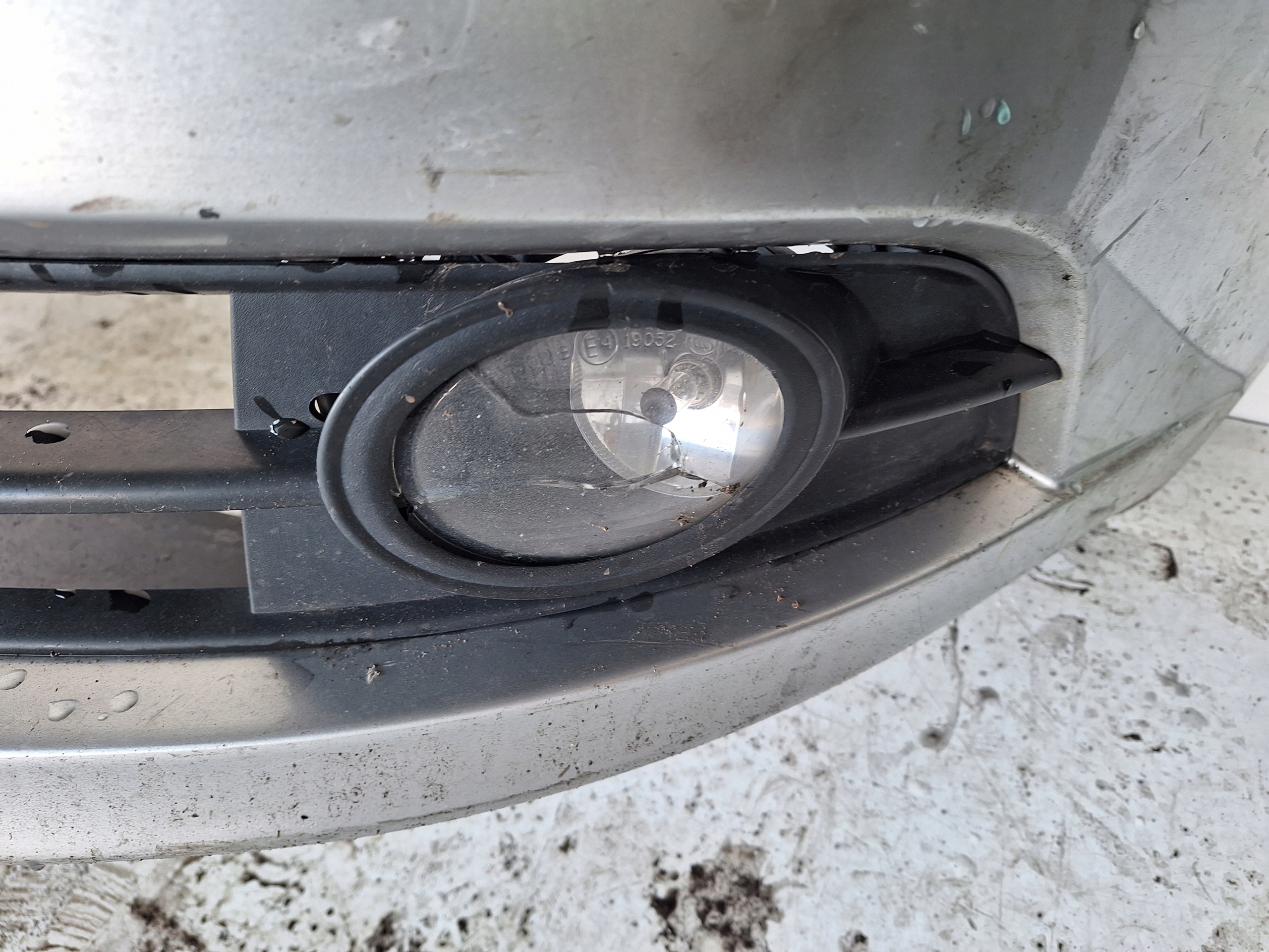 AUDI A6 C6 04-08 bumper + XENON S-LINE
