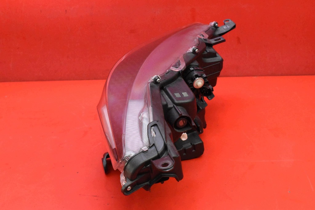 REFLEKTOR left light front FULL LED EU 52-333 TOYOTA YARIS 4 IV GR 20-24