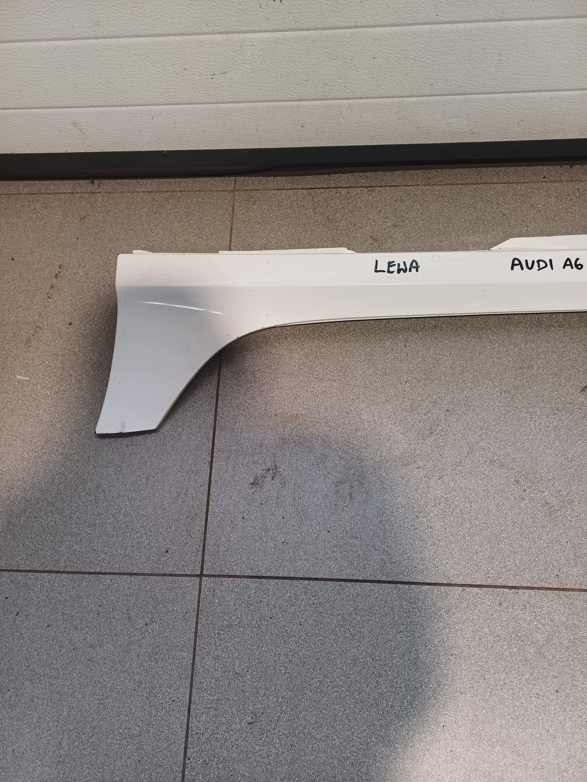 moulding threshold left AUDI A6 C7 sedan 4G0853859G