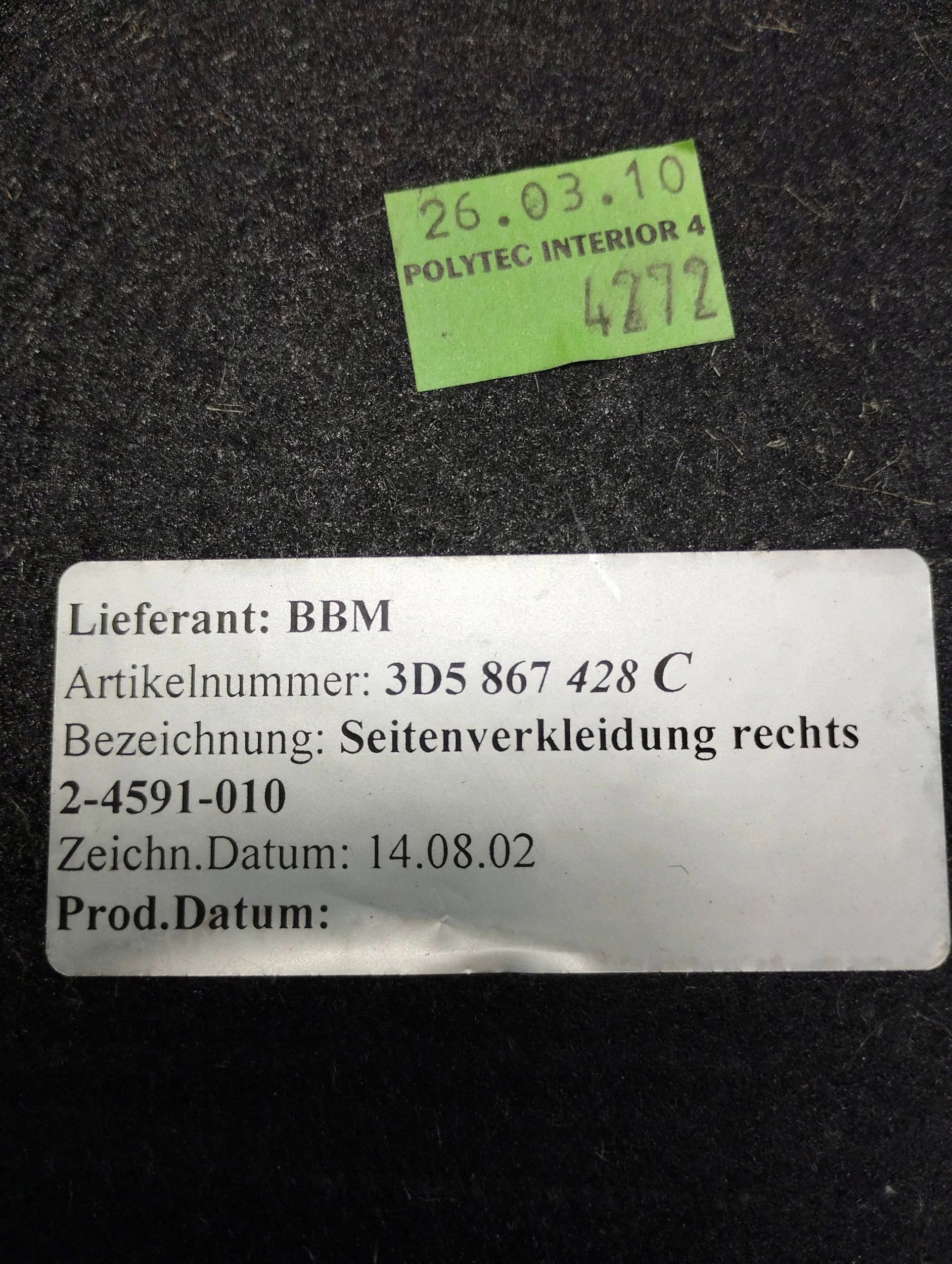 Volkswagen Phaeton boot upholstery right 3D5867428C