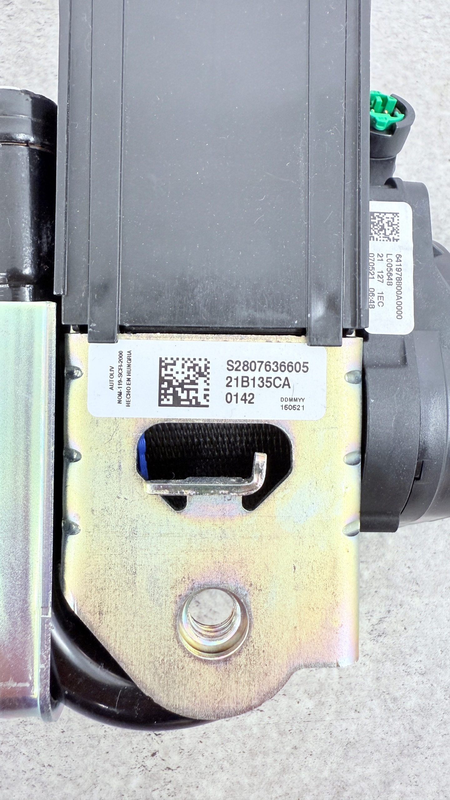 BMW G26 tension belt safety right front front m-packet WYSTRZELONY 8076366