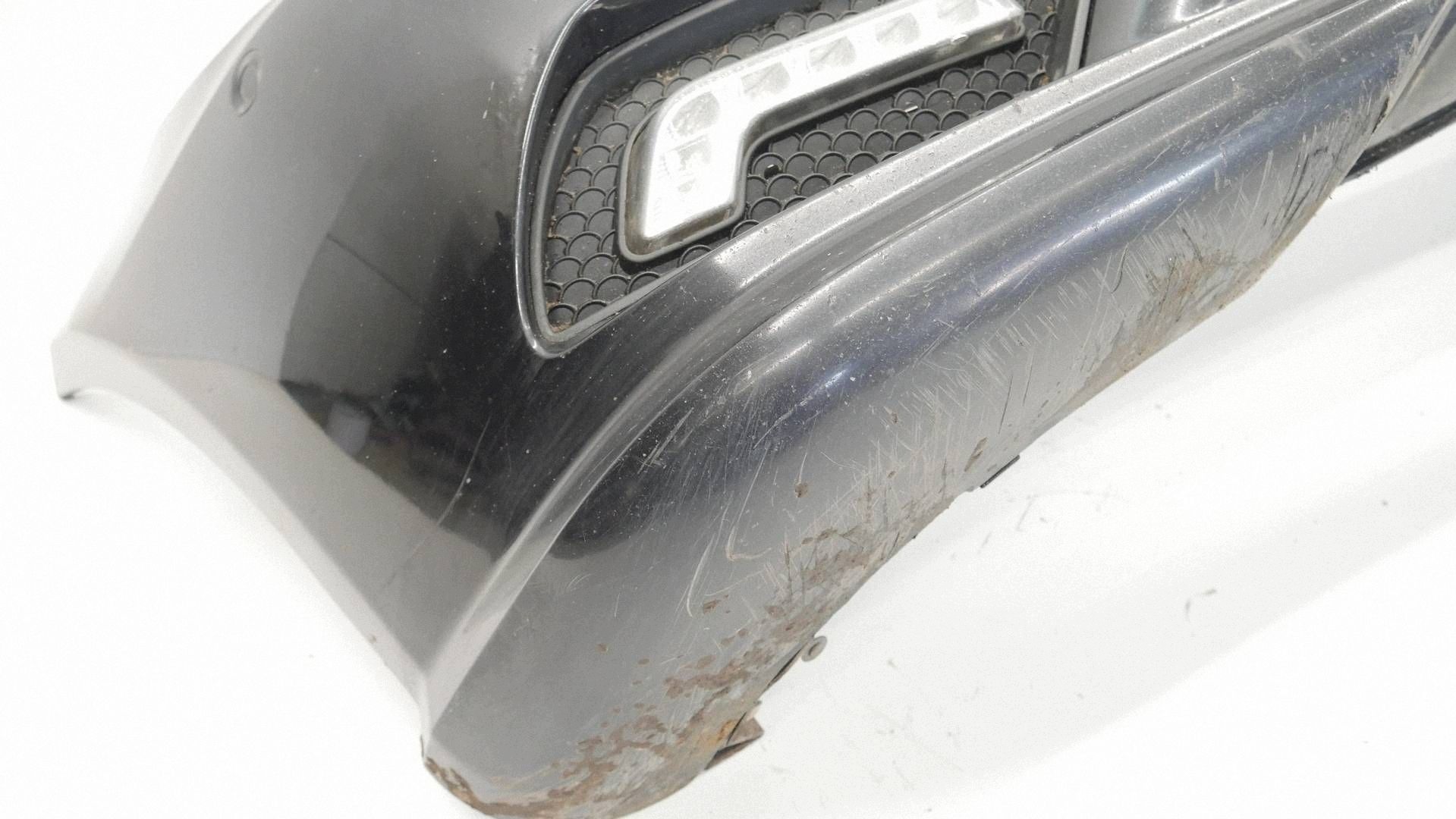 bumper front front complete MERCEDES W207 LAKIER 197