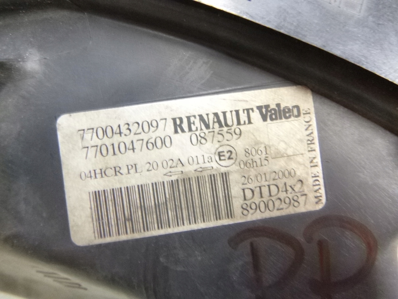 light front Renault Scenic lift 2002r. VALEO