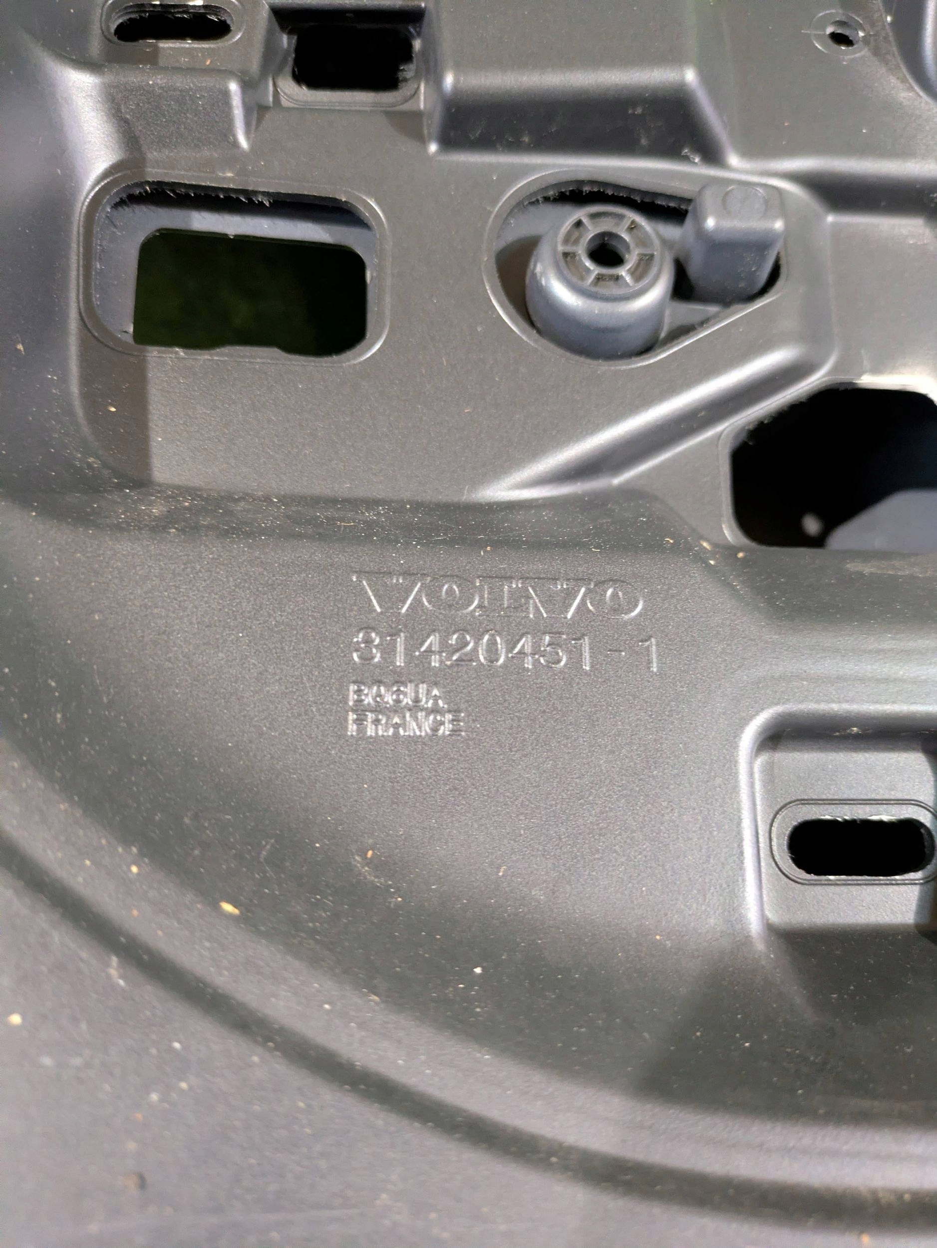 boot doors rear part boot VOLVO XC60 II 17- NR.K323