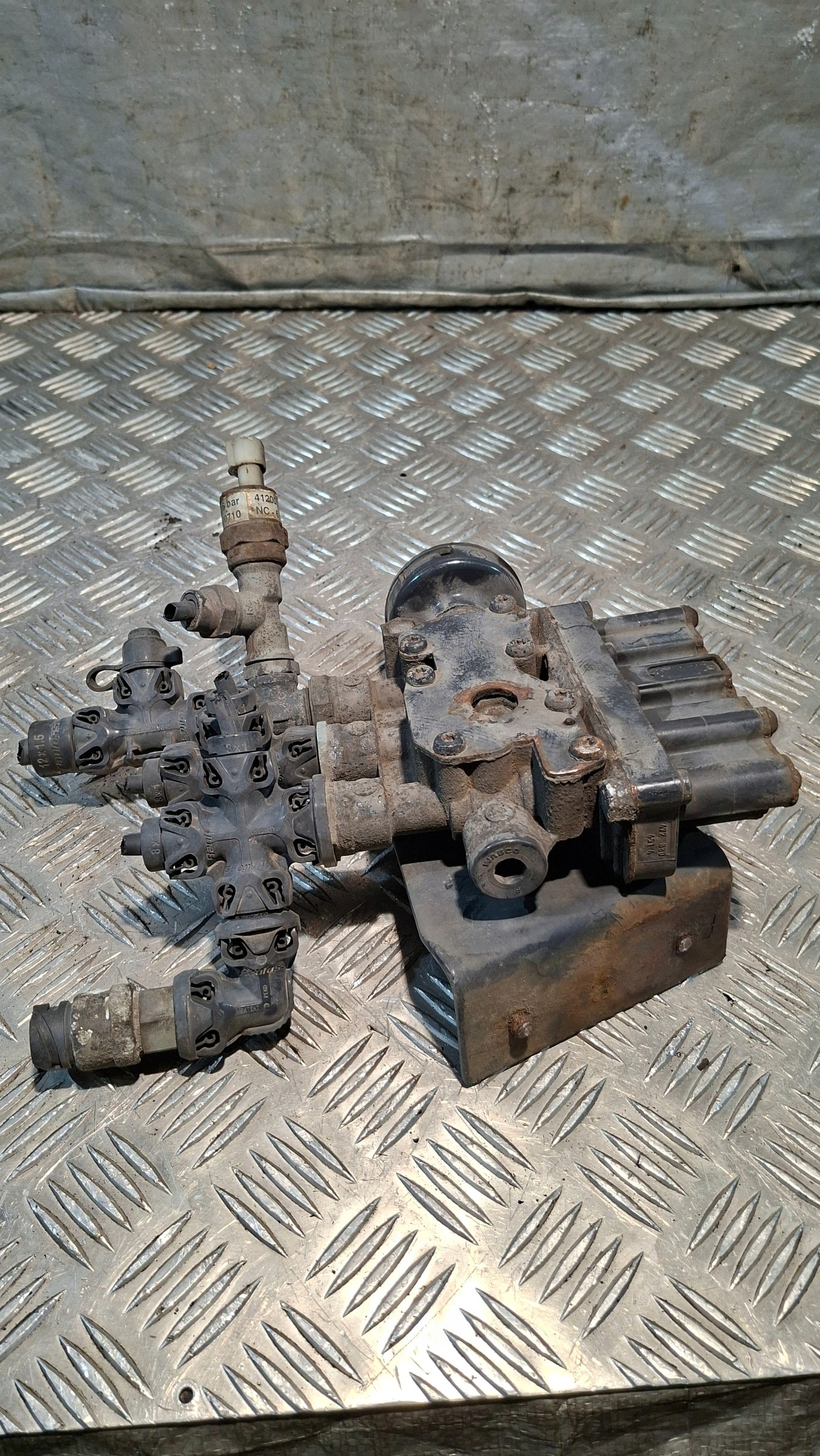 VALVOLA elettromagnetico ECAS WABCO 4728800300