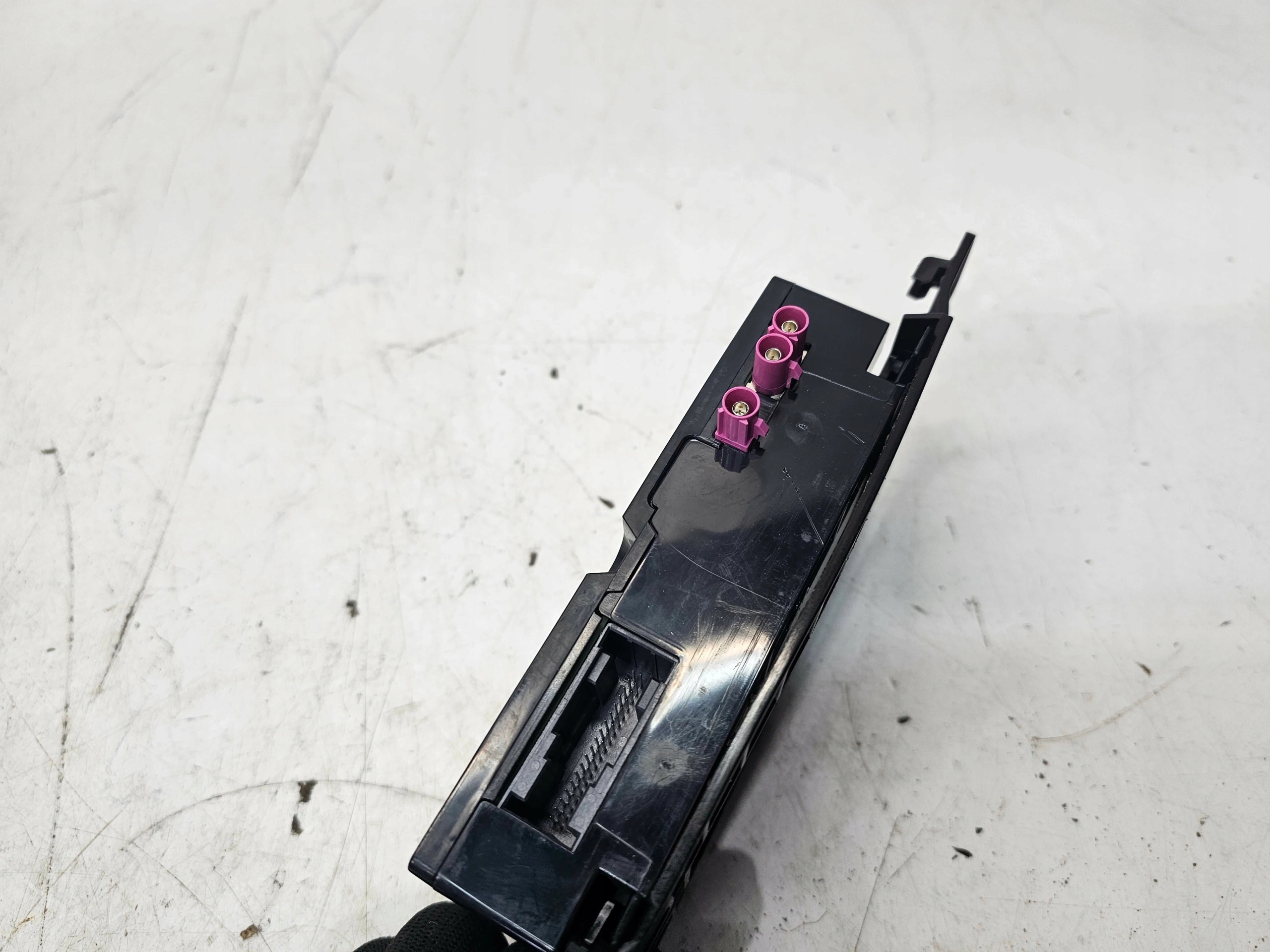 control unit module USLUG ONLINE AUDI A3 8Y VW SEAT SKODA 571035284B