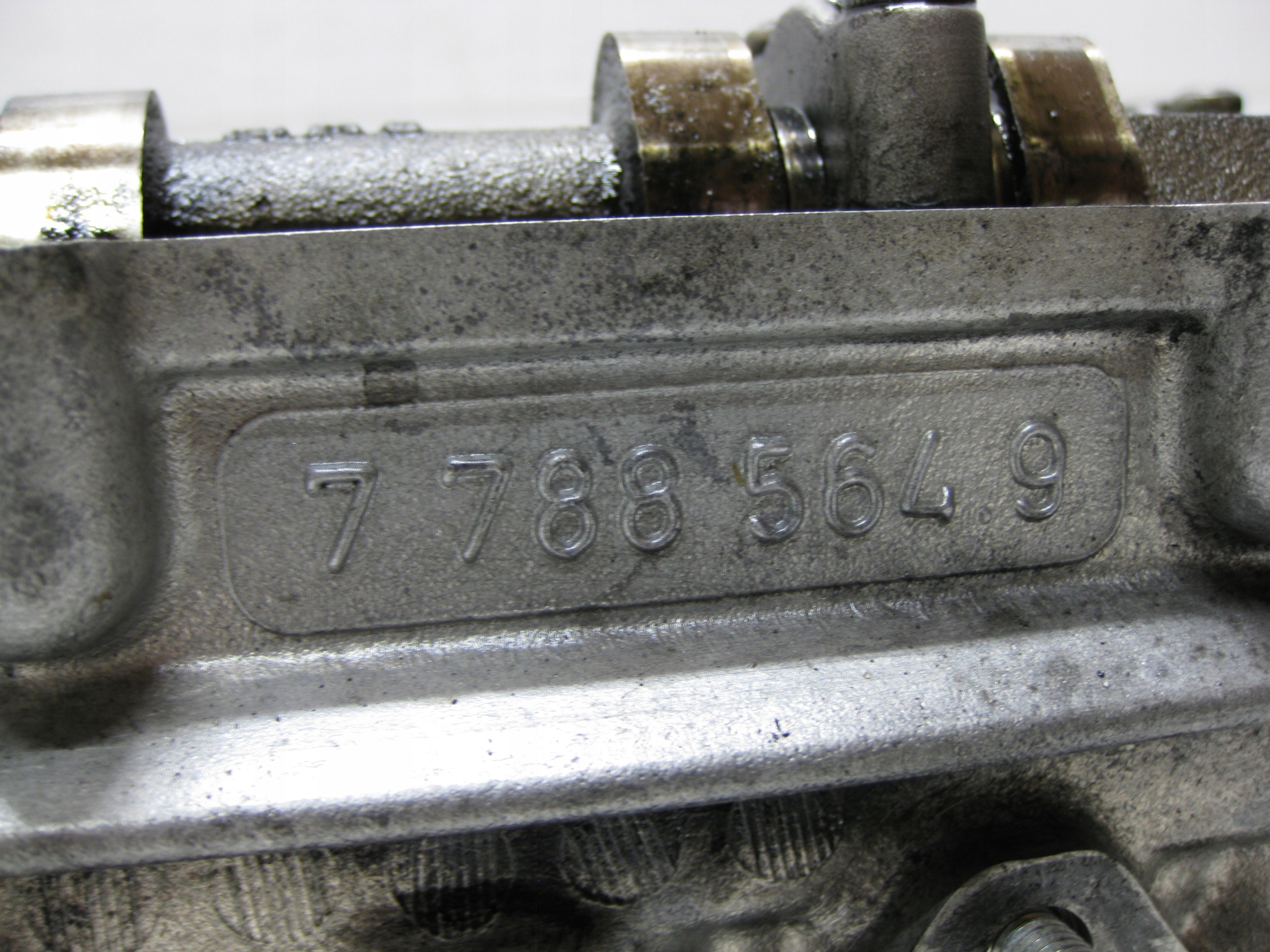 BMW E53 E60 E61 E65 X3 E83 3.0D head. of the engine 77885649