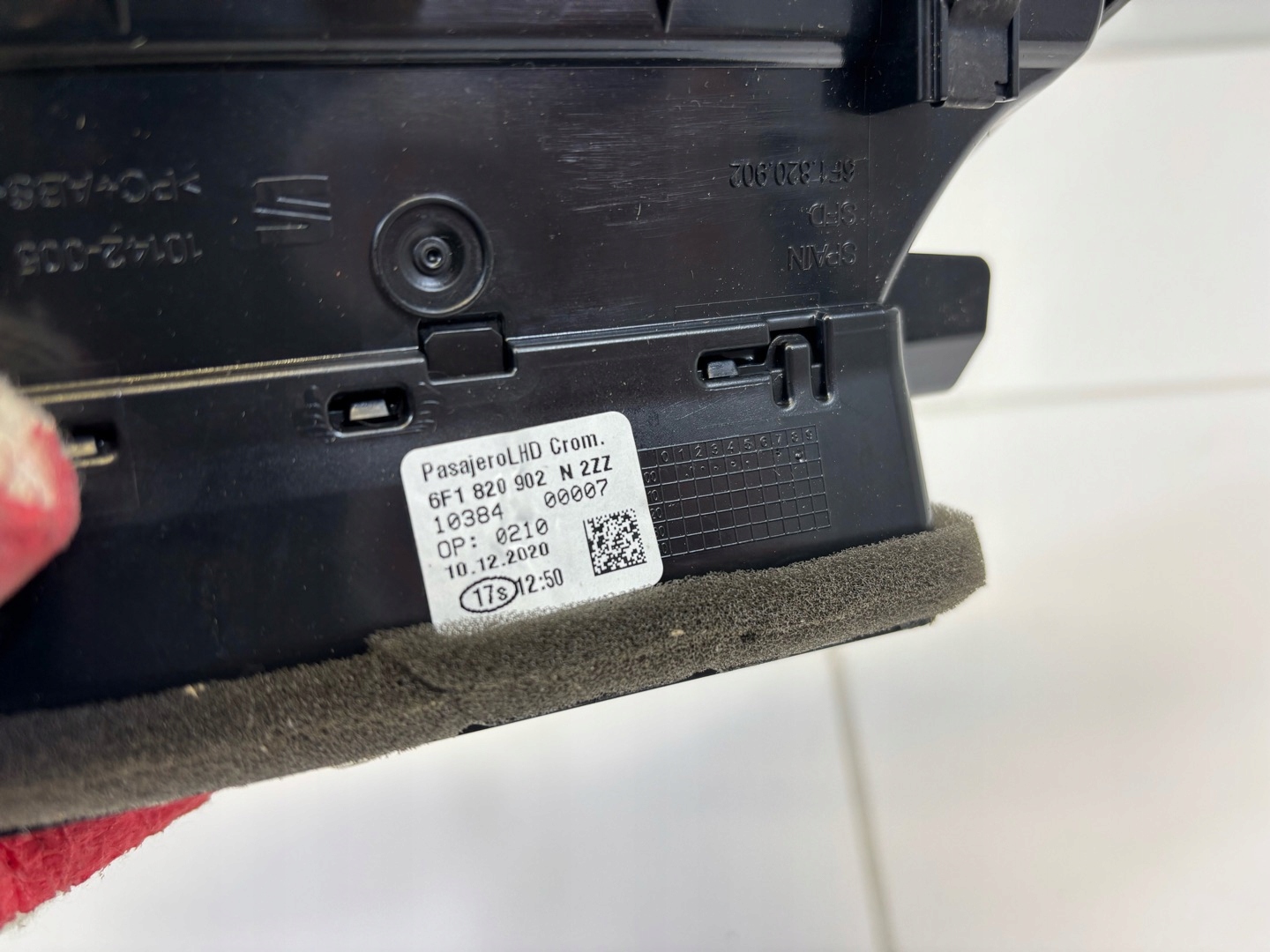 grid air conditioning devices SEAT Ibiza 5 2019 10142-005