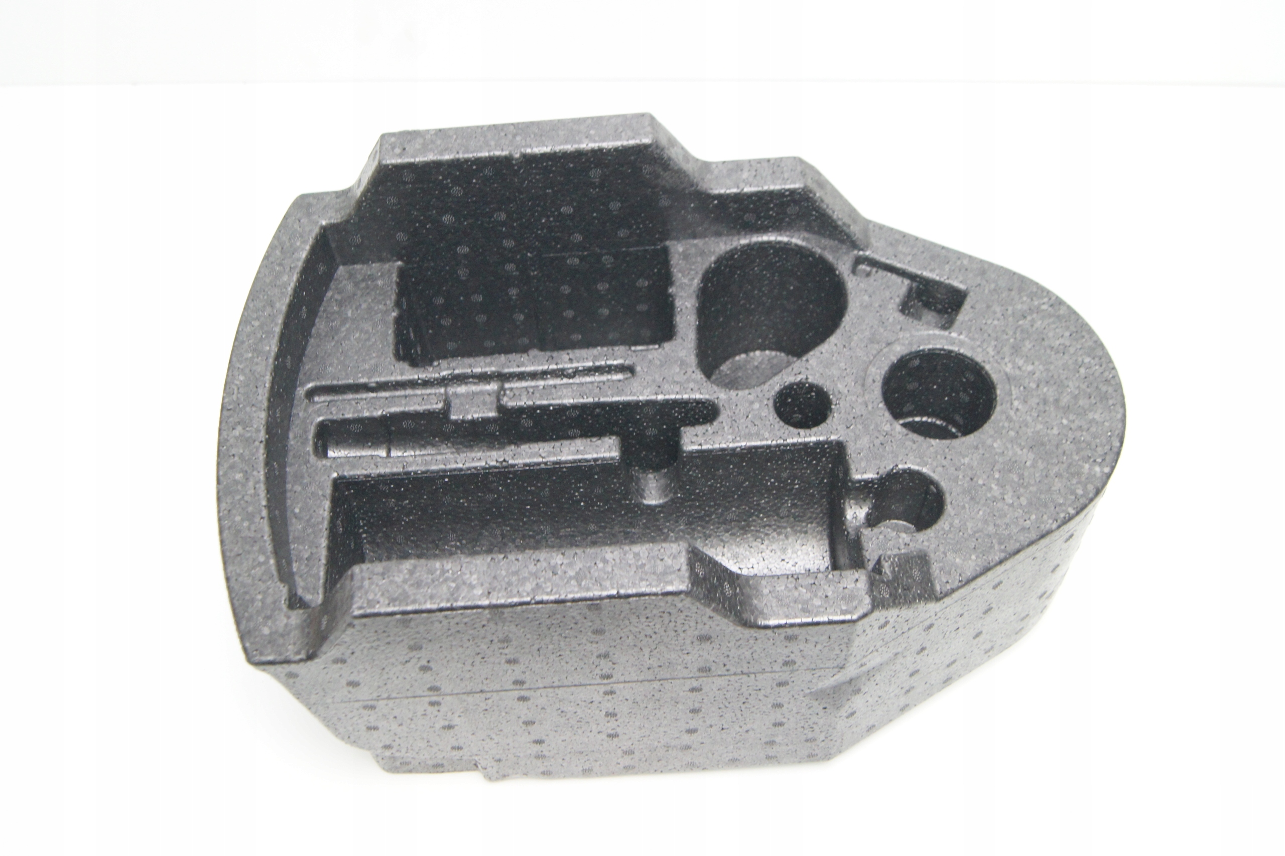 GD PASSAT B8 KOMBI STYROPIAN BAGAŻNIKA 3G9864469