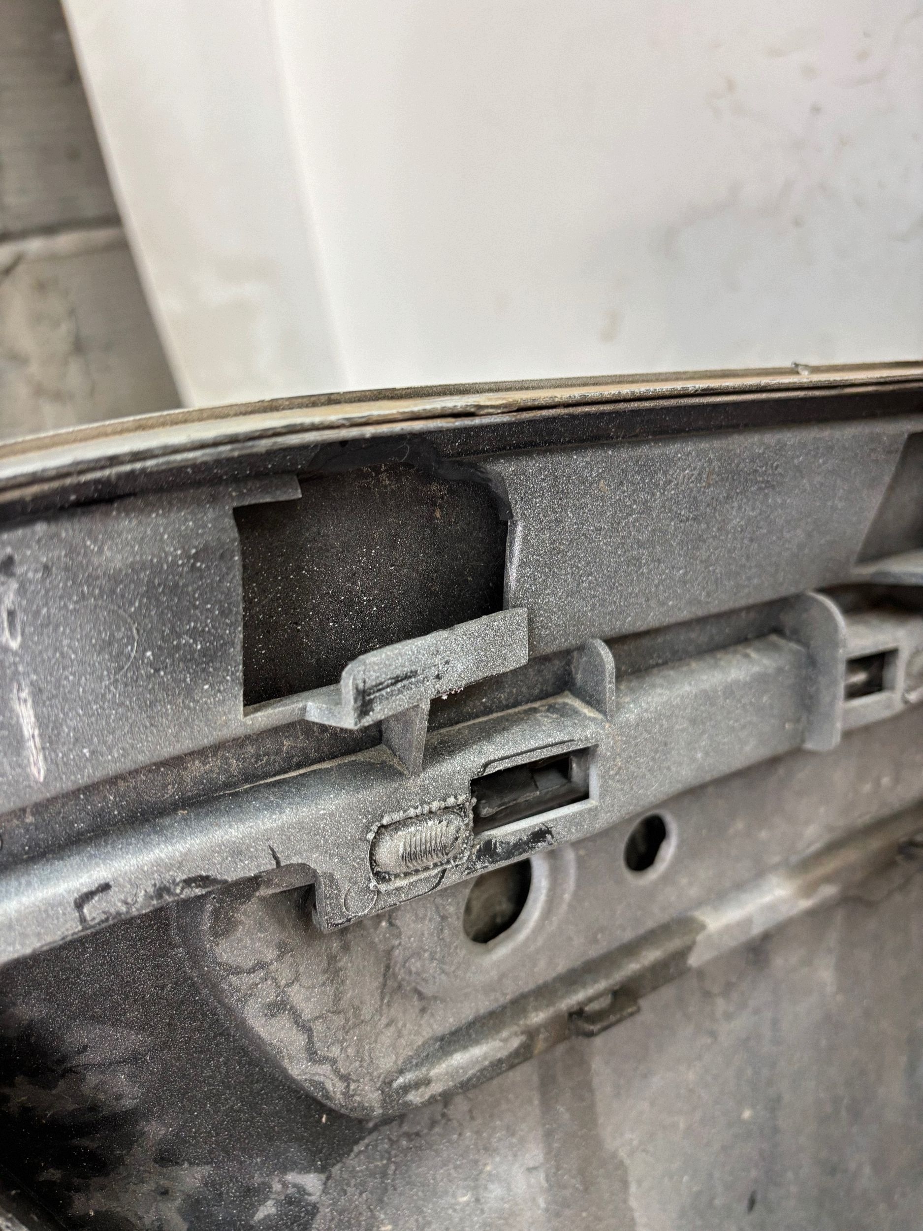 nárazník předek přední VW GOLF IV 4