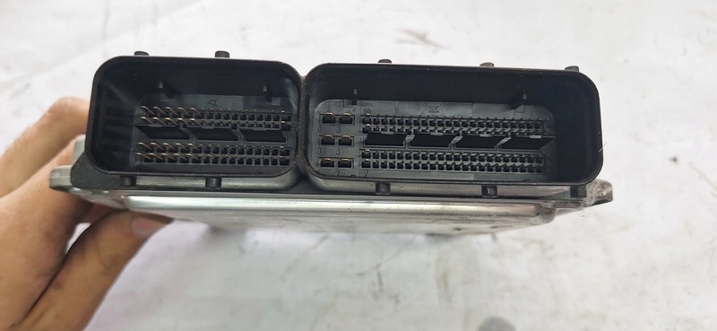 computer control unit AUDI A3 8P 03G906021MB