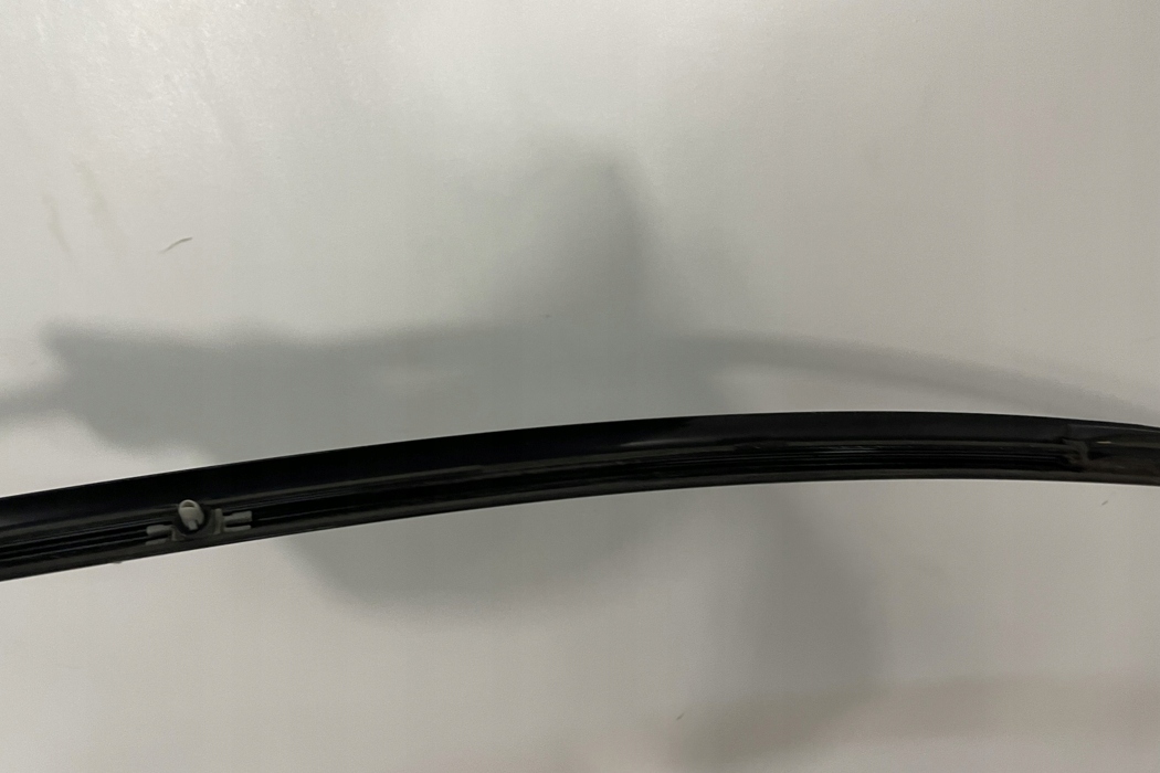 молдинг крыша правая BMW 3 (E90) 1234567 2007