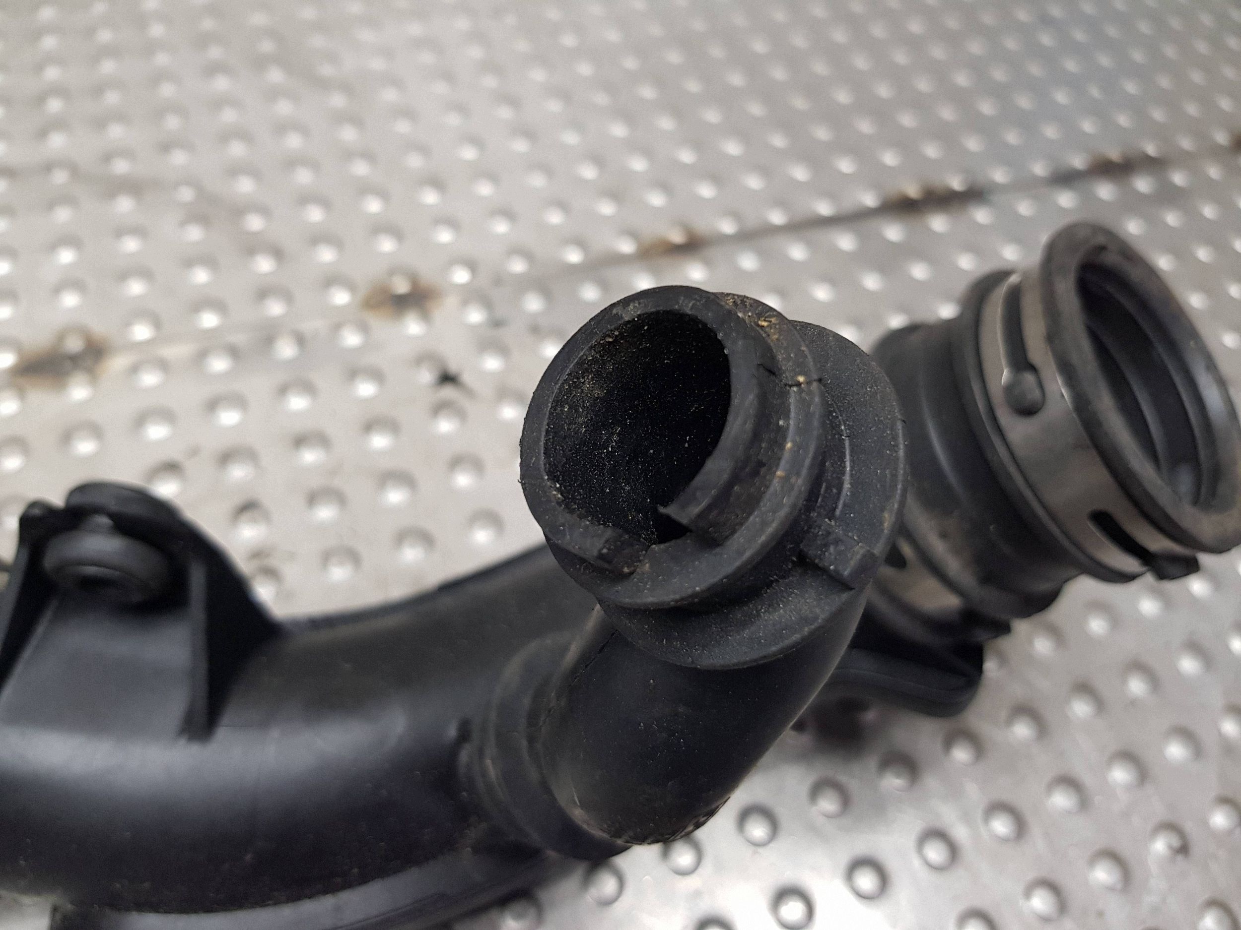 pipe wiring air INTELCOOLERA E1G3-9F805-DB FORD EDGE MK2 2.0 TDCI
