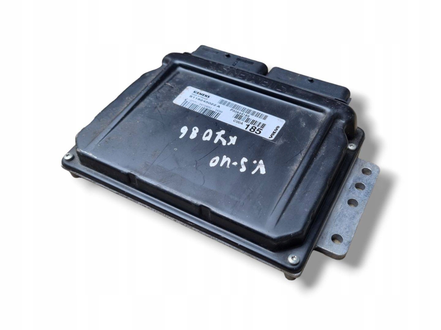 control unit of the engine Volvo S40 facelift 2004 P30644185