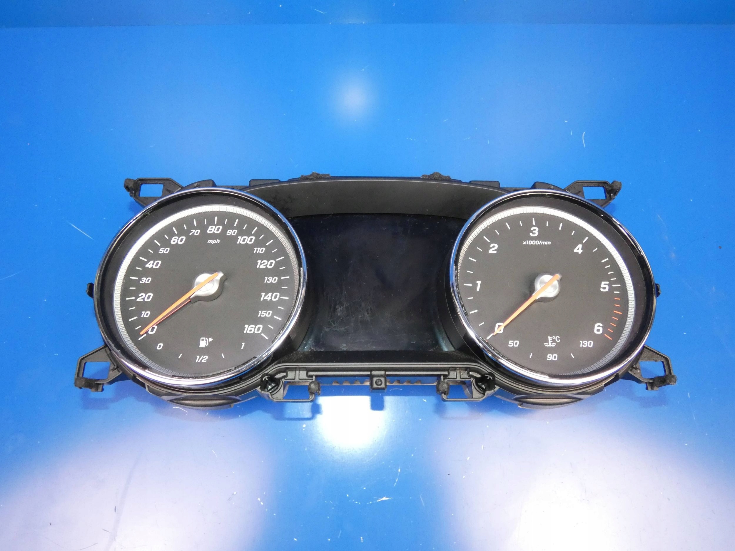 MERCEDES E KLASA W213 dials WERSJA ANGIELSKA