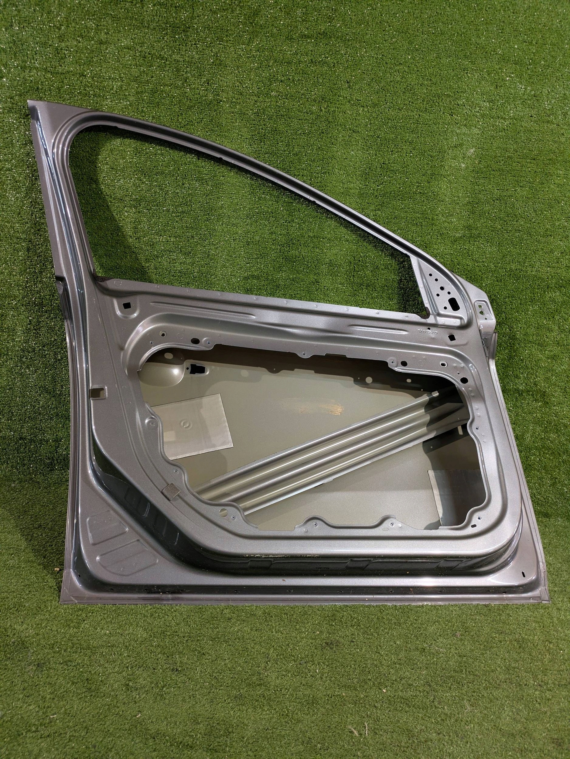 door front left left front VOLVO V40 12- NR.4559