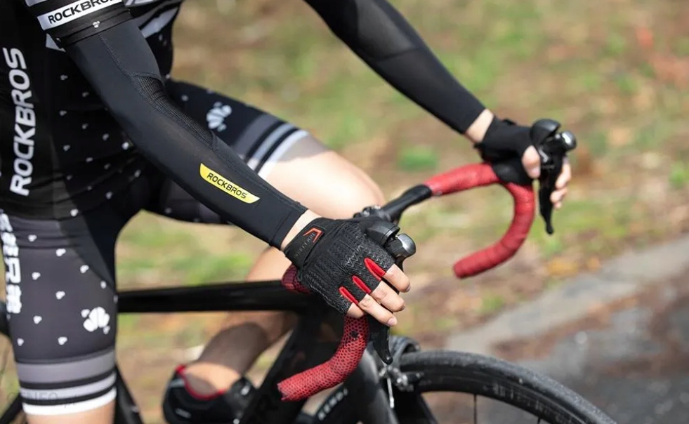 ROCKBROS RĘKAWICZKI ROWEROWE SPORTOWE BEZ PALCÓW Z WKŁADKAMI ŻELOWYMI r. M Typ Krótkie
