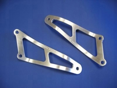 EH0020SI - КРІПЛЕННЯ ВИХЛОПНОЇ ТРУБИ R & G SUZUKI GSX-R 600 / 750