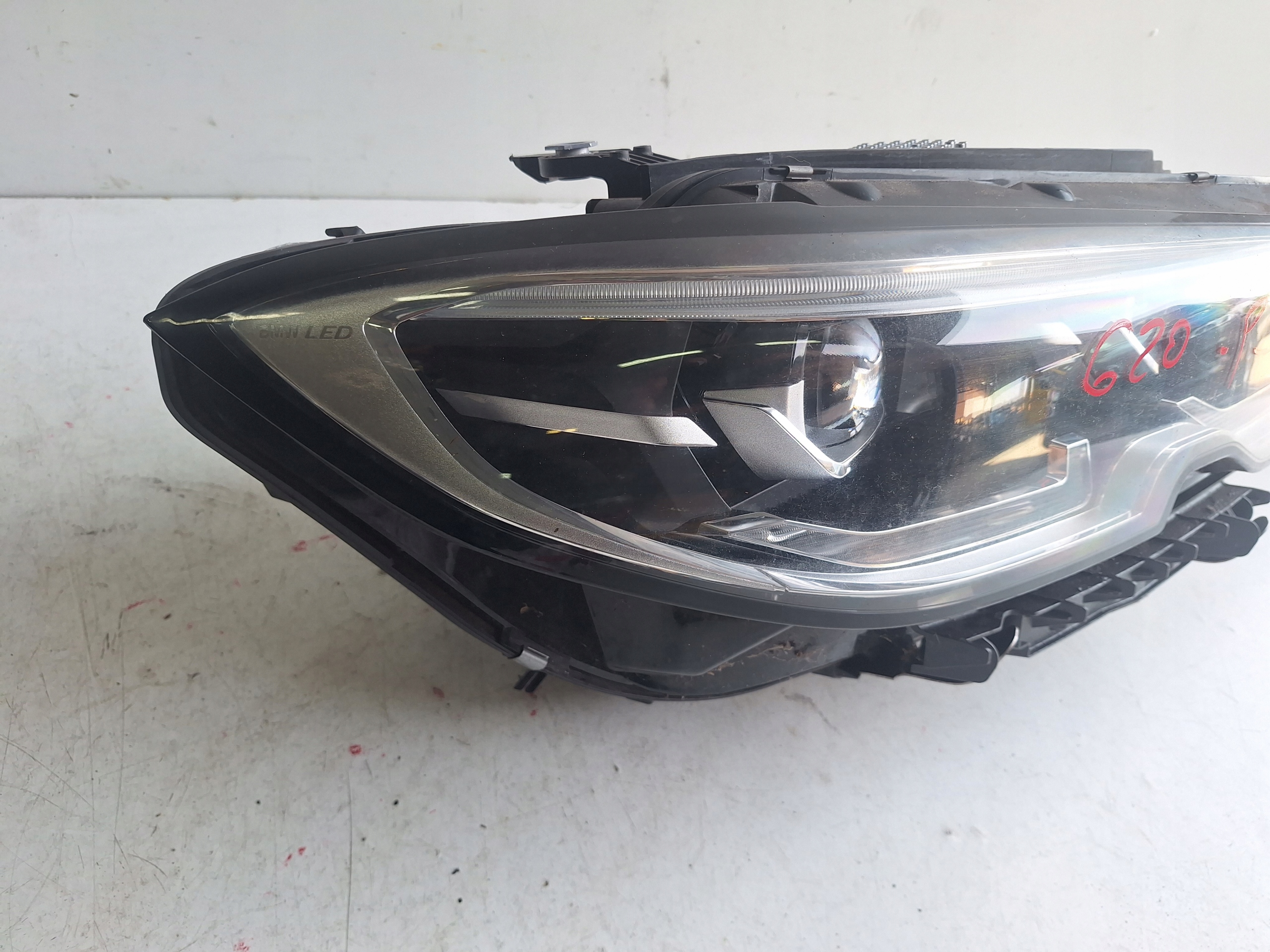 BMW 3 G20 19-22 light right LED UK 9481704