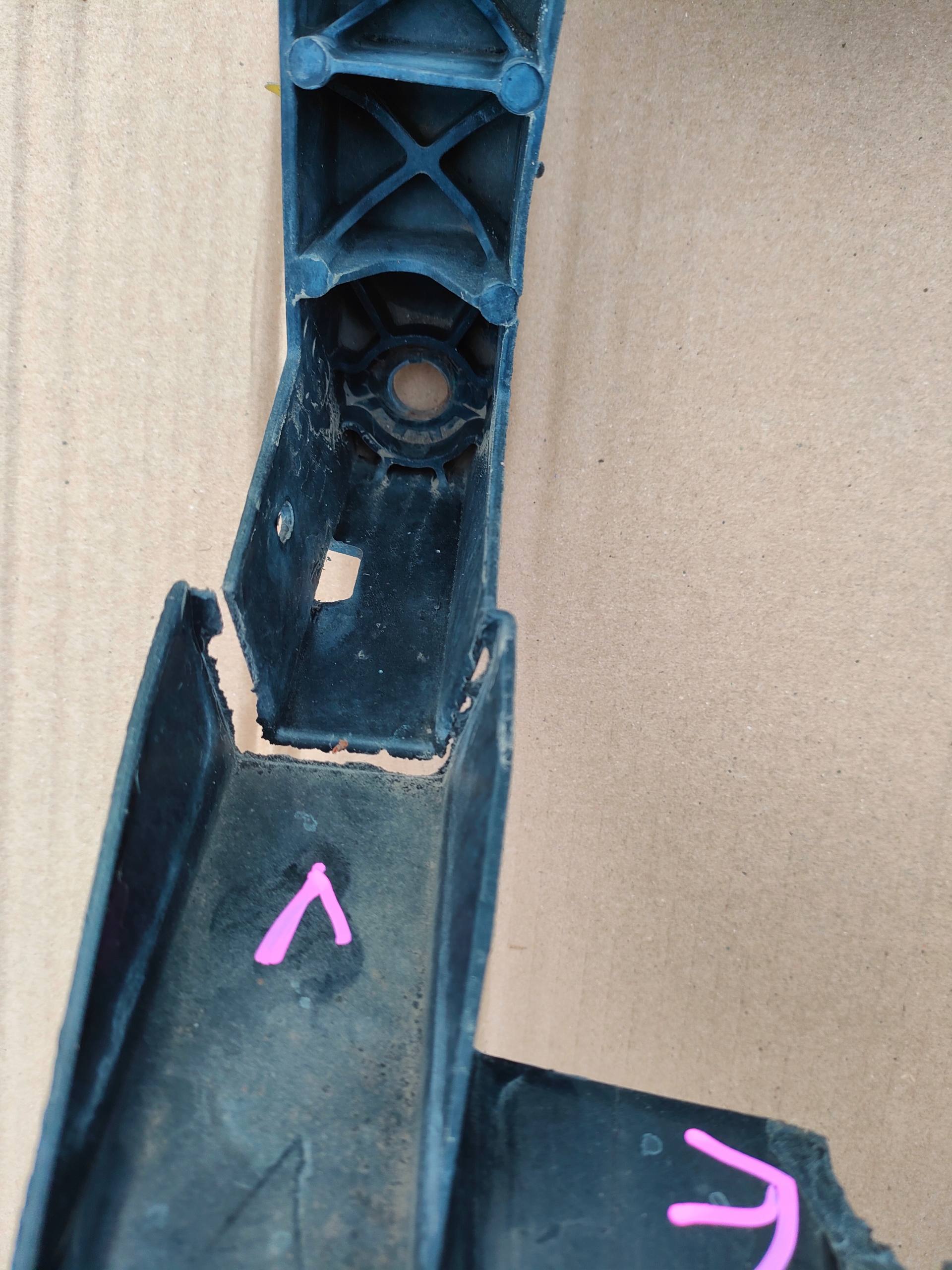 front panel, wall front TRAFIC III VIVARO B TALENTO 625001299R renault