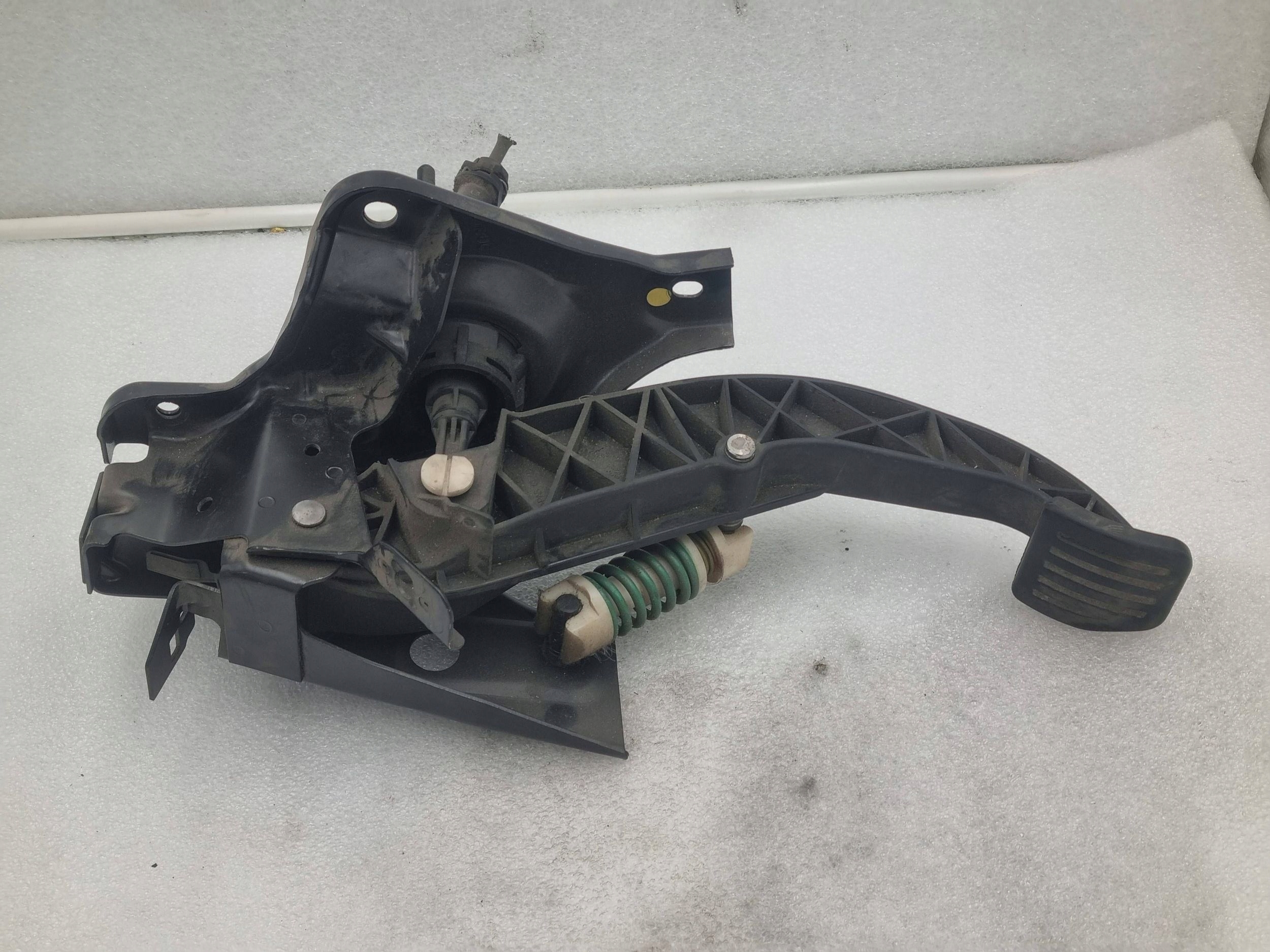 Kupplungspedal Ford S-MAX 2.0 TDCI 6G927B633NF