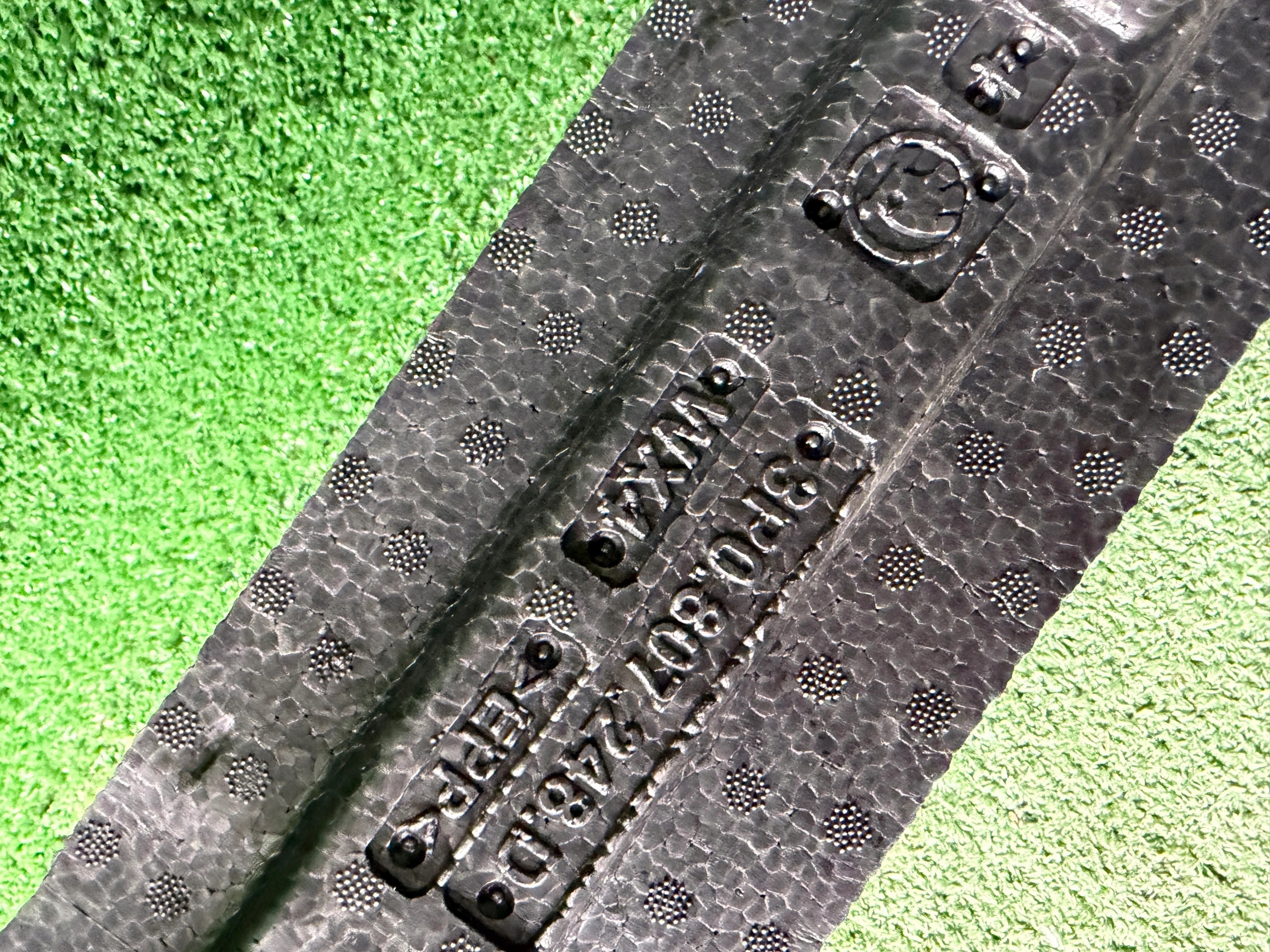 SKODA SUPERB IV ABSORBER nárazníku předek 3P0807248D