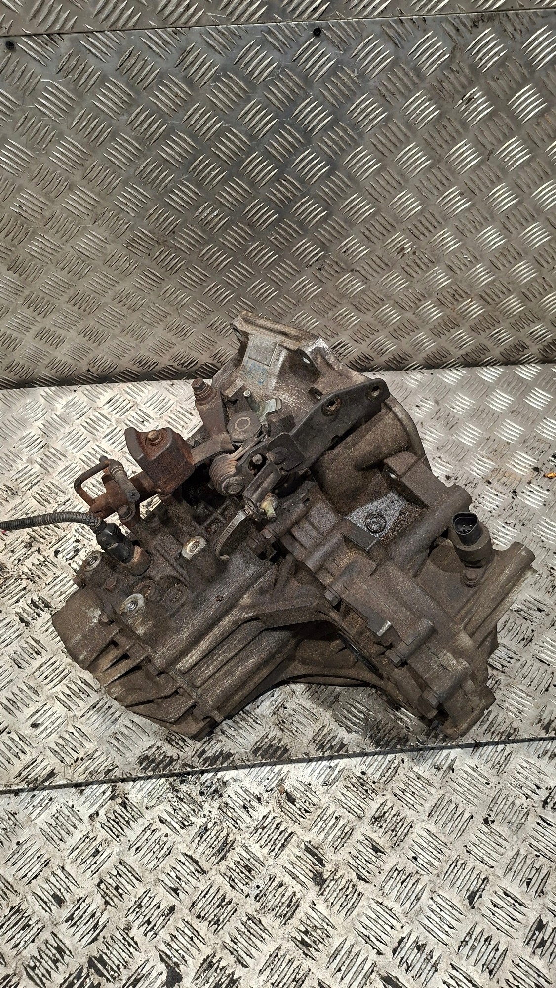 gearbox, HYUNDAI COUPE II 1.6