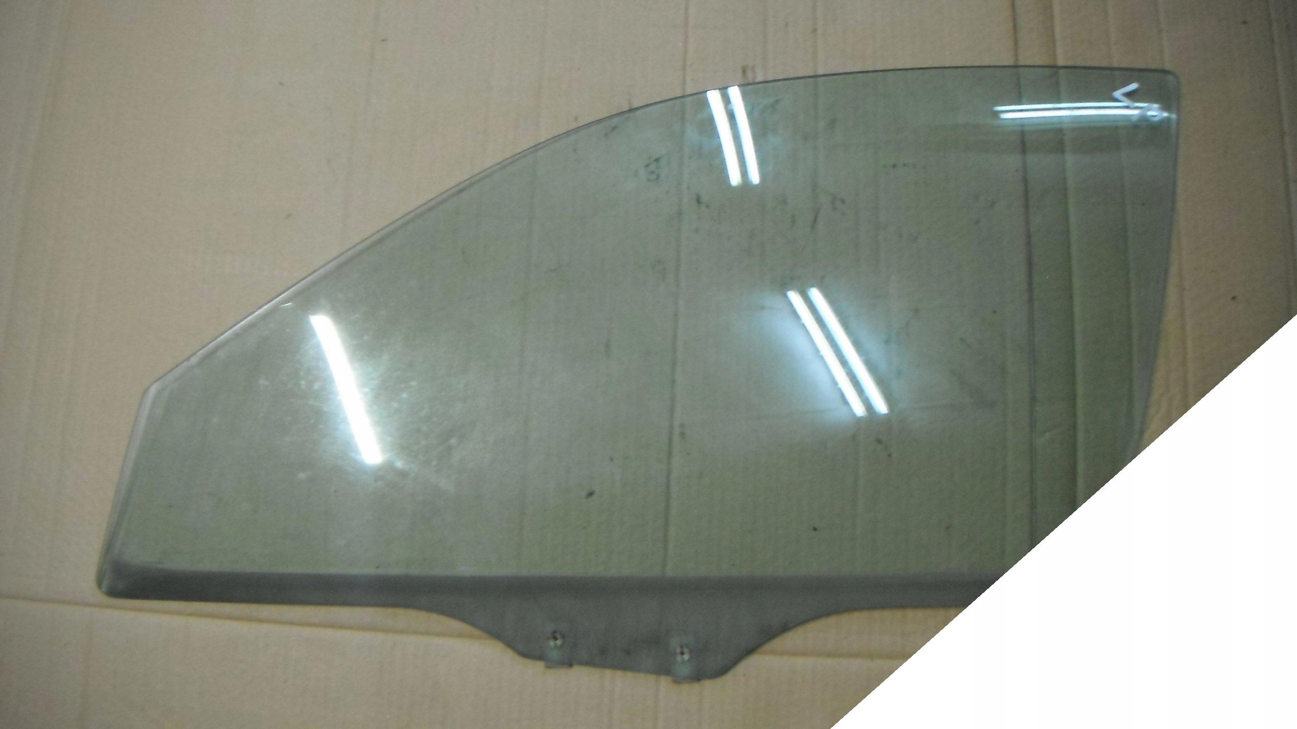 MAZDA 626 97-02 wersja HB 5D SZYBA LEWA PRZEDNIA