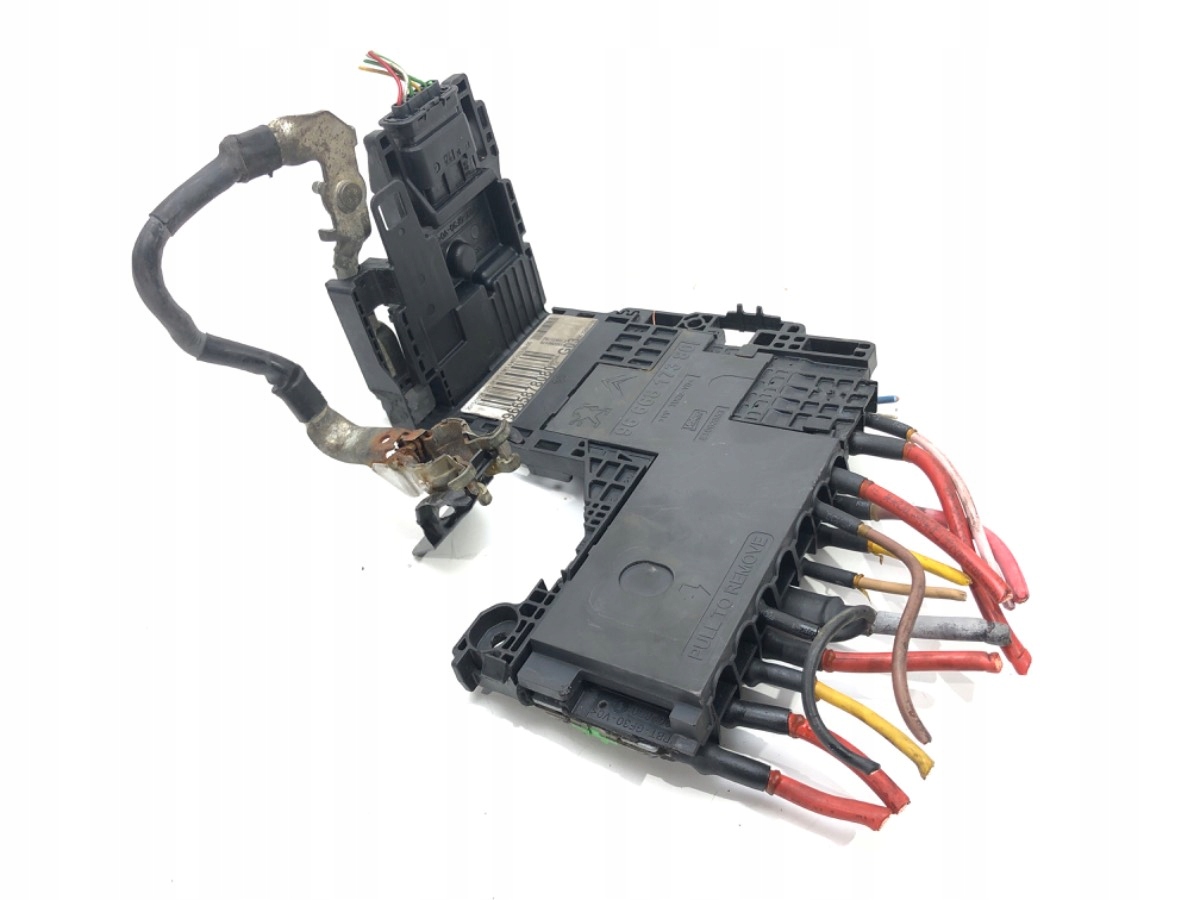 MODUŁ NAPIĘCIA AKUMULATORA KLEMA CITROEN DS4 11-15 9665878080