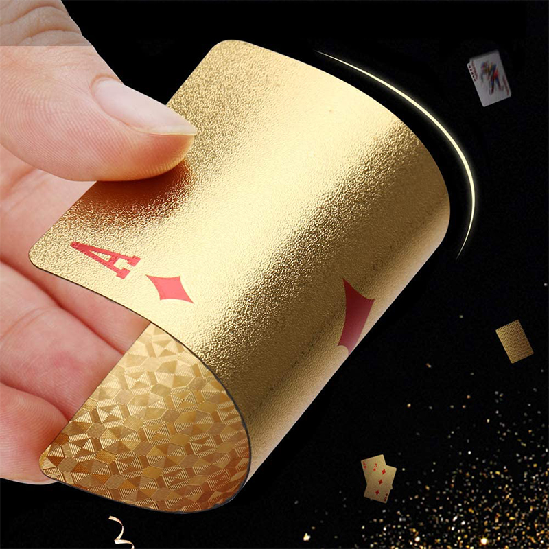 KARTY DO GRY PLASTIKOWE ZŁOTE EKSKLUZYWNA TALIA Minimalna liczba graczy 2