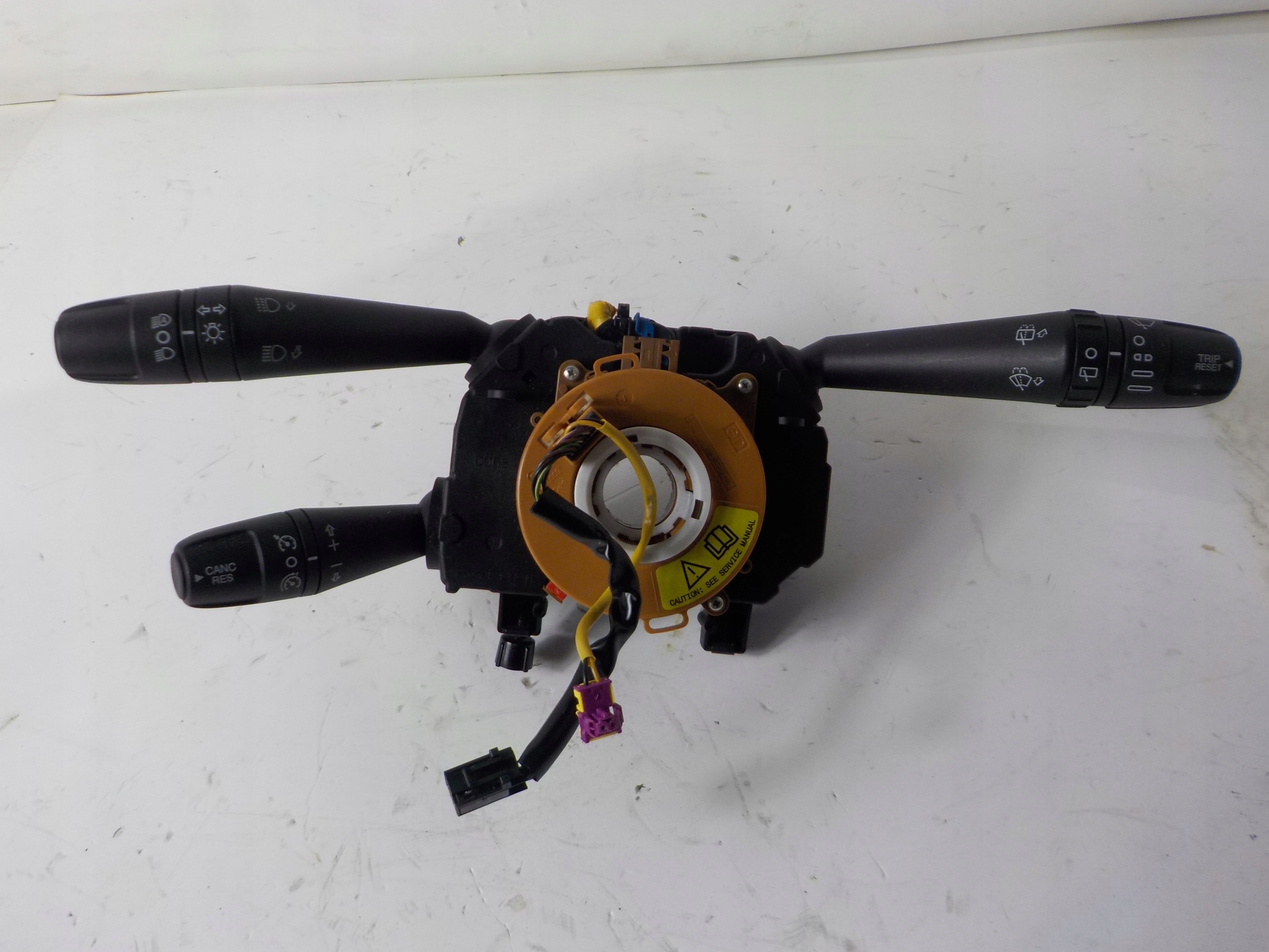 FIAT 500L steering wheel levers and controls ring 07355582710