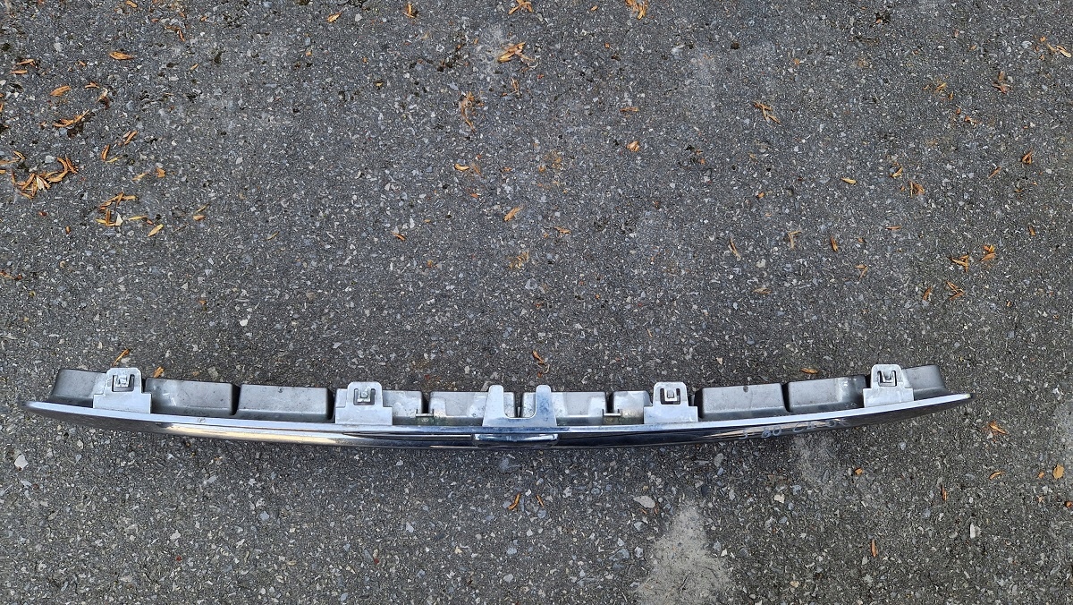 решетка volvo S80 радиатора 03-