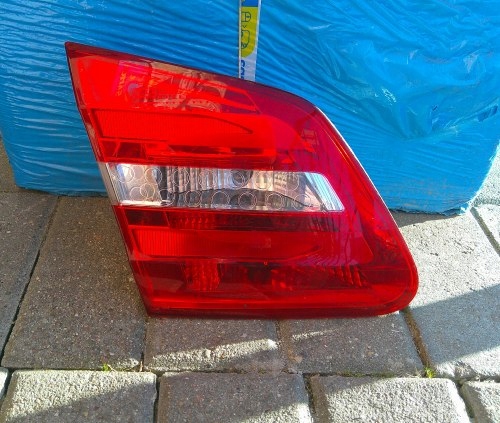 MERCEDES B KLASA W246 11-14 LED LEWA TYLNA LAMPA KLAPA ORYG. A2469066300