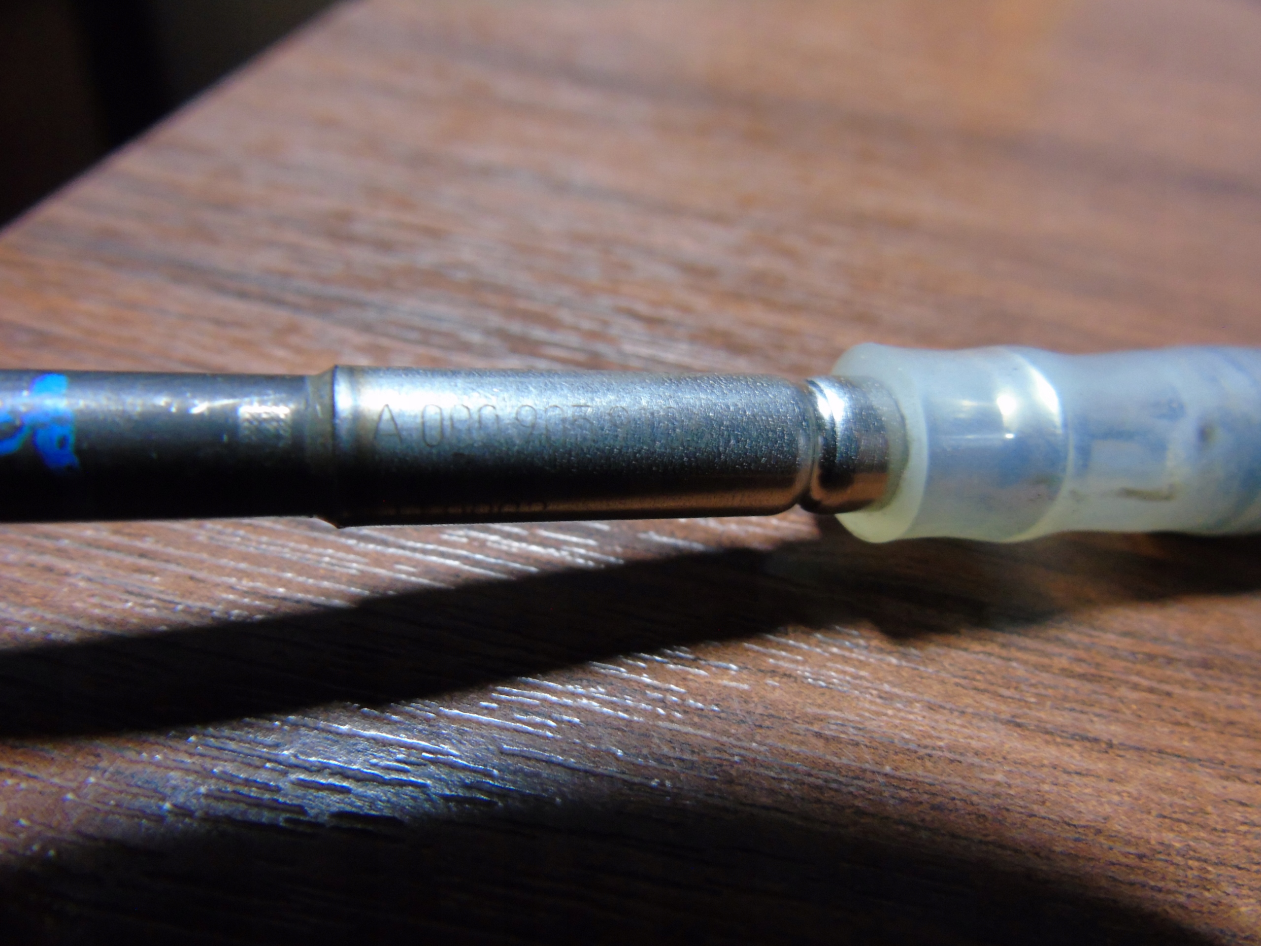 SENSOR TEMP. GASE MERCEDES W213 W238 W253 1
