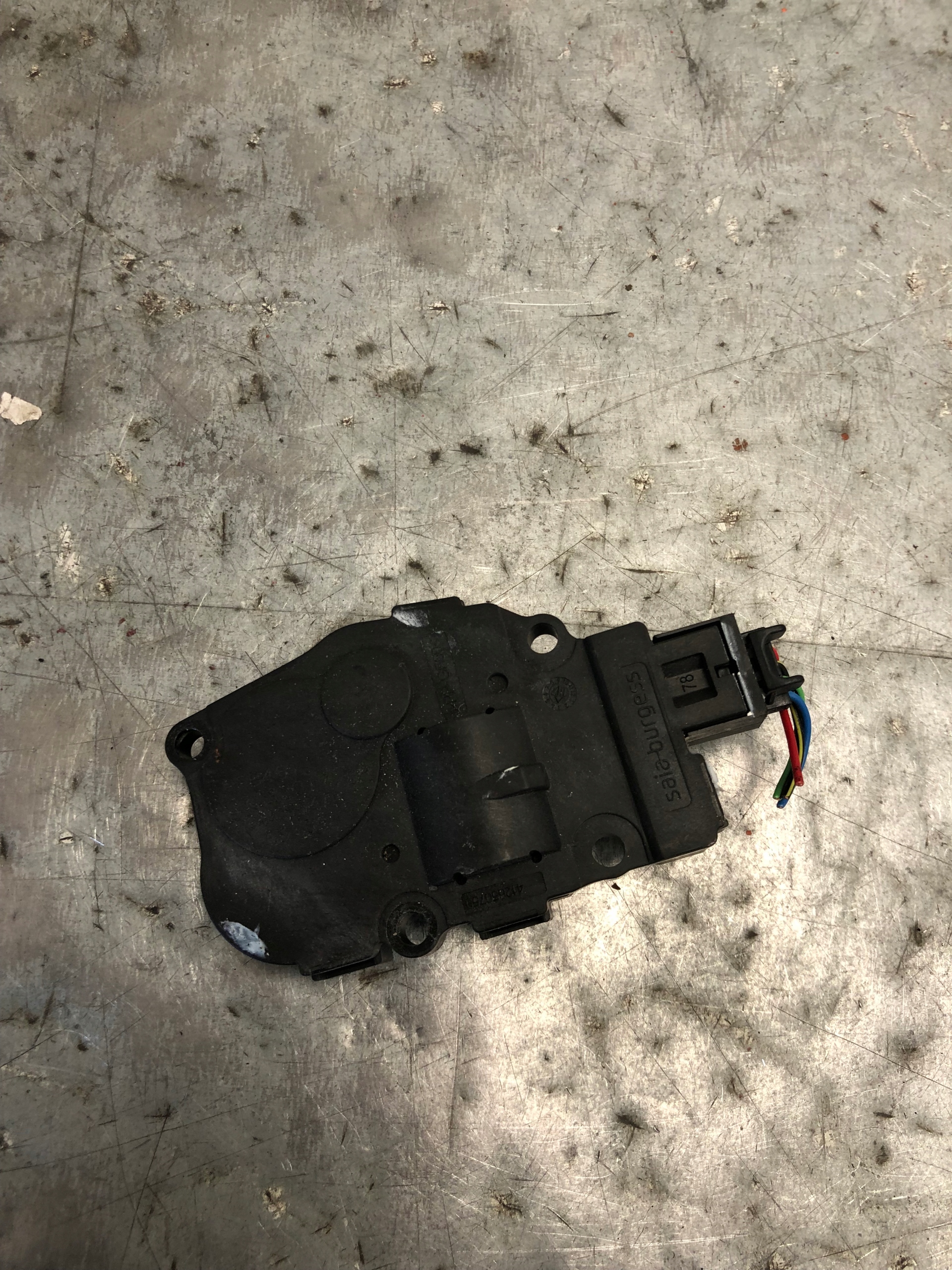 Micro moteur Bloc de chauffage complet MERCEDES W205 EFB461