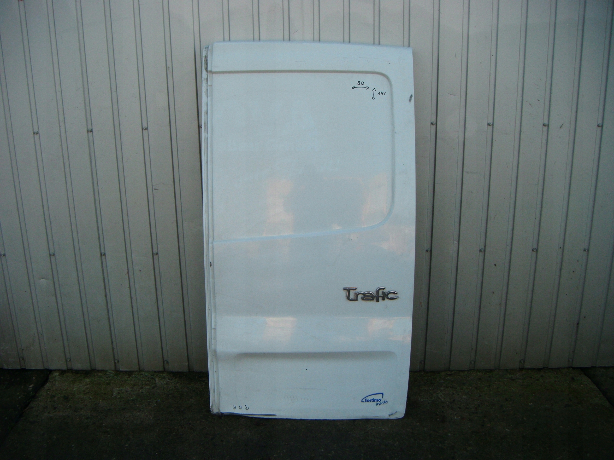 RENAULT TRAFIC II VIVARO I 01-14 DRZWI PRAWY TYŁ